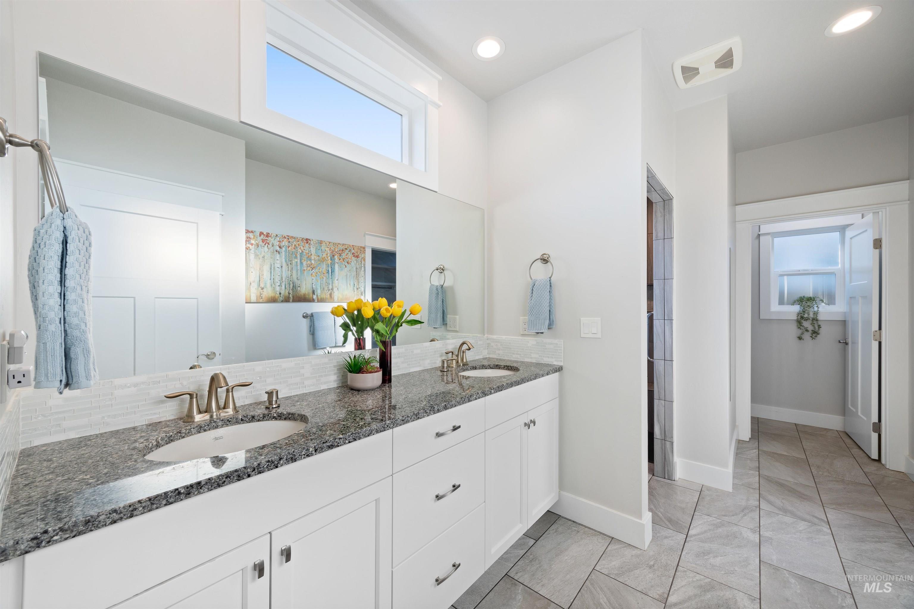 6847 N Cathedral Lane, Eagle, Idaho 83646-8408, 3 Bedrooms, 2 Bathrooms, Residential For Sale, Price $599,900, 98968990