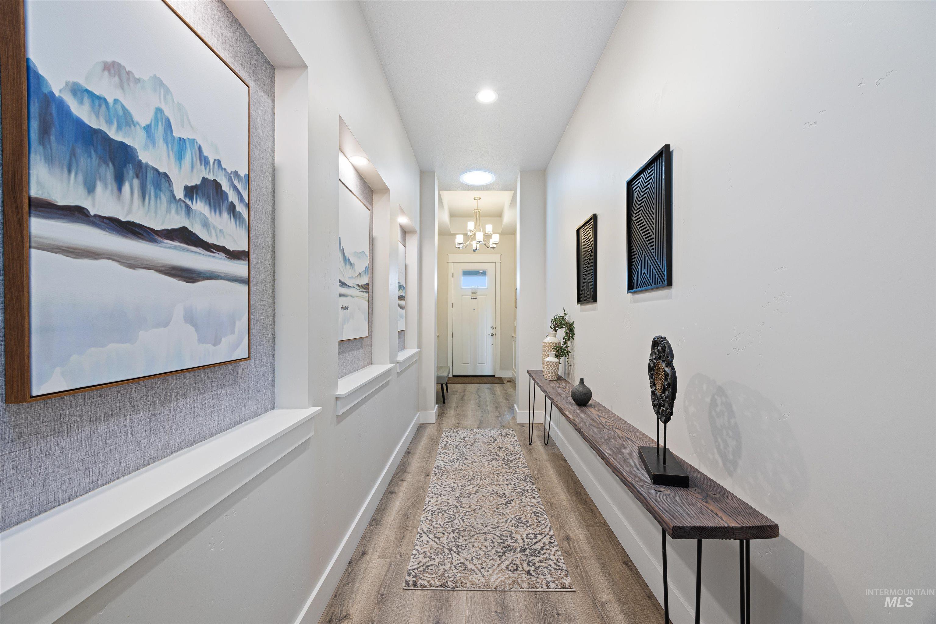 6847 N Cathedral Lane, Eagle, Idaho 83646-8408, 3 Bedrooms, 2 Bathrooms, Residential For Sale, Price $599,900,MLS 98968990