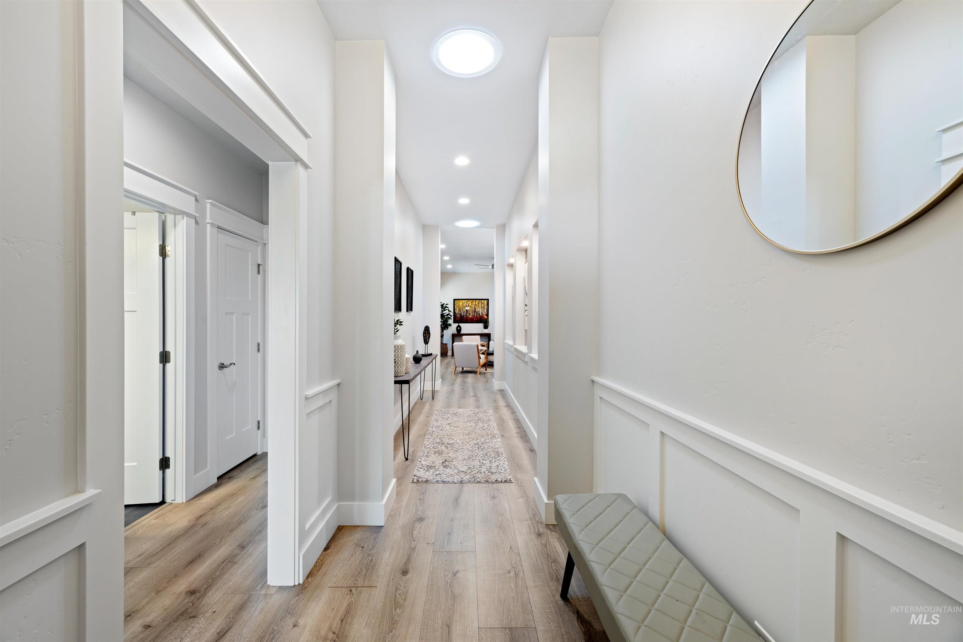 6847 N Cathedral Lane, Eagle, Idaho 83646-8408, 3 Bedrooms, 2 Bathrooms, Residential For Sale, Price $599,900,MLS 98968990