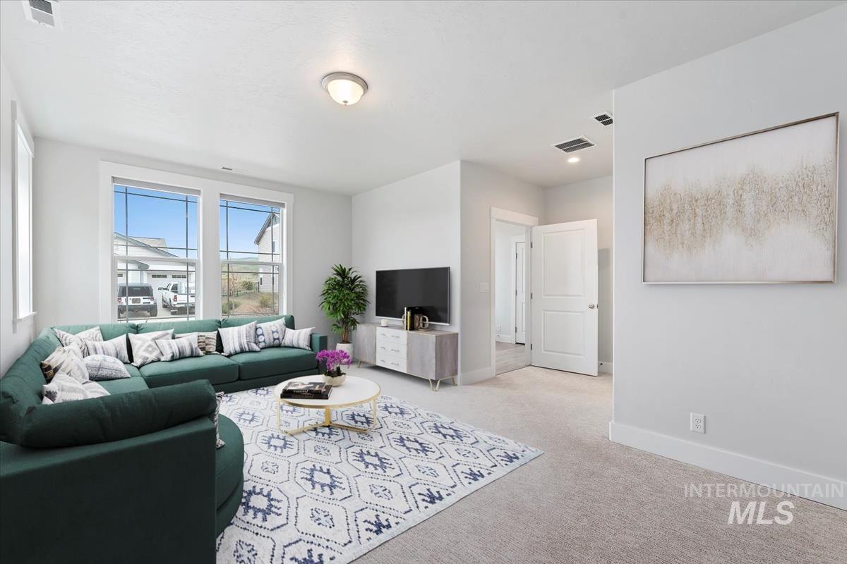 19322 N Shepherds Pie Pl, Boise, Idaho 83714, 4 Bedrooms, 3 Bathrooms, Residential For Sale, Price $648,000,MLS 98968991