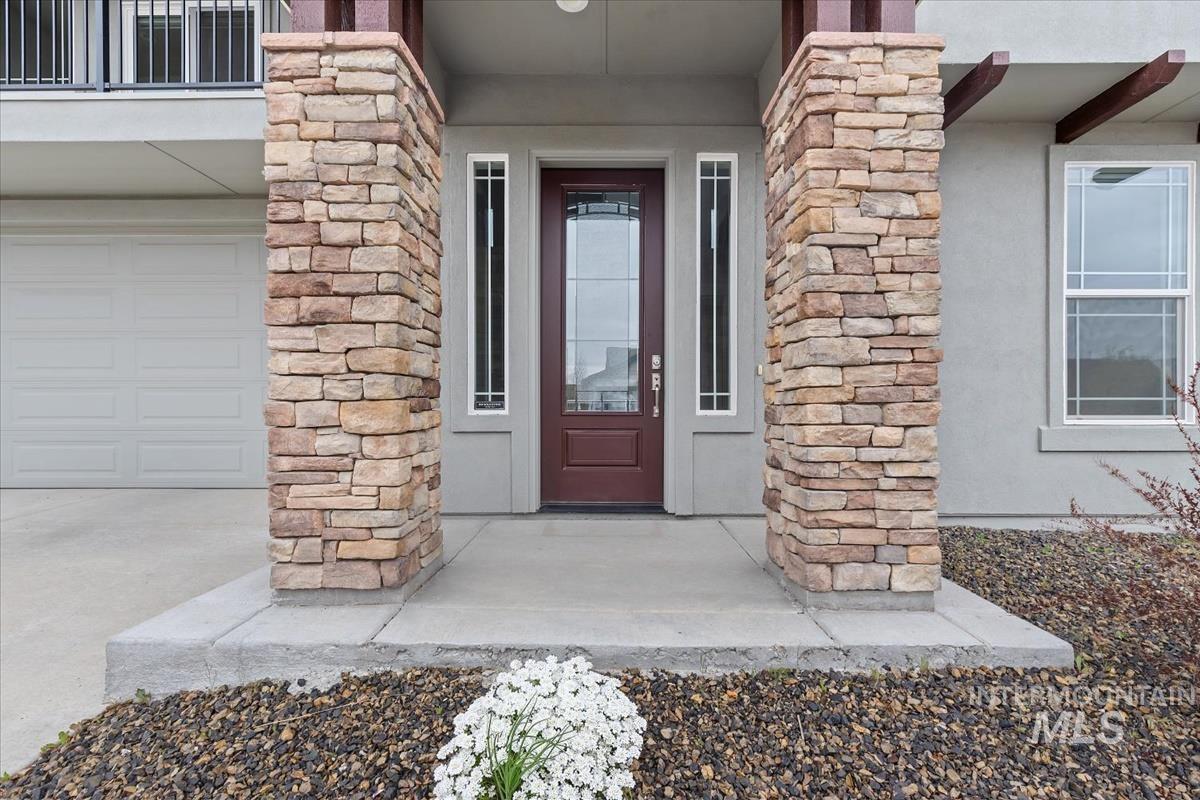 19322 N Shepherds Pie Pl, Boise, Idaho 83714, 4 Bedrooms, 3 Bathrooms, Residential For Sale, Price $648,000,MLS 98968991