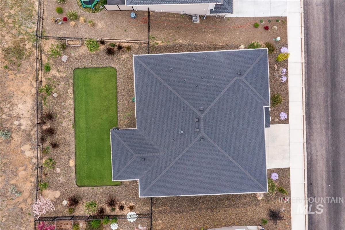 19322 N Shepherds Pie Pl, Boise, Idaho 83714, 4 Bedrooms, 3 Bathrooms, Residential For Sale, Price $648,000,MLS 98968991