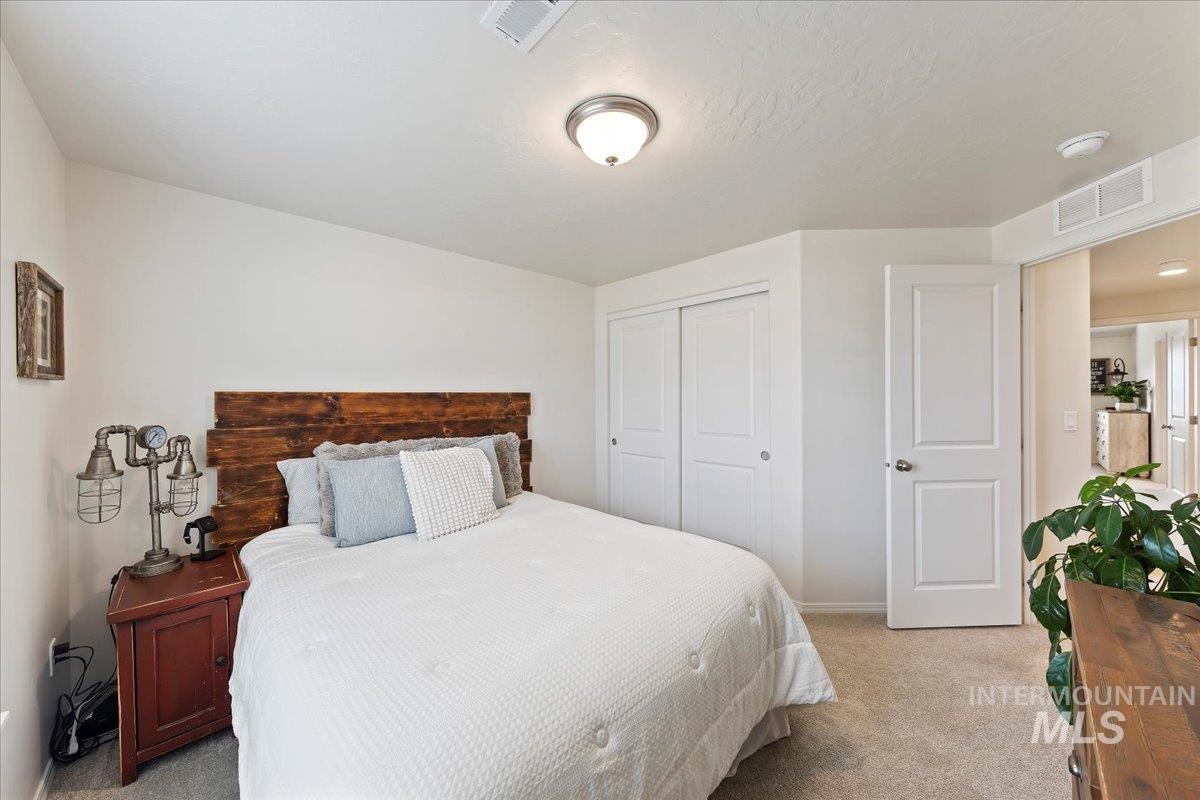 1289 Sundog Ave, Middleton, Idaho 83644, 3 Bedrooms, 2 Bathrooms, Residential For Sale, Price $439,900,MLS 98969014