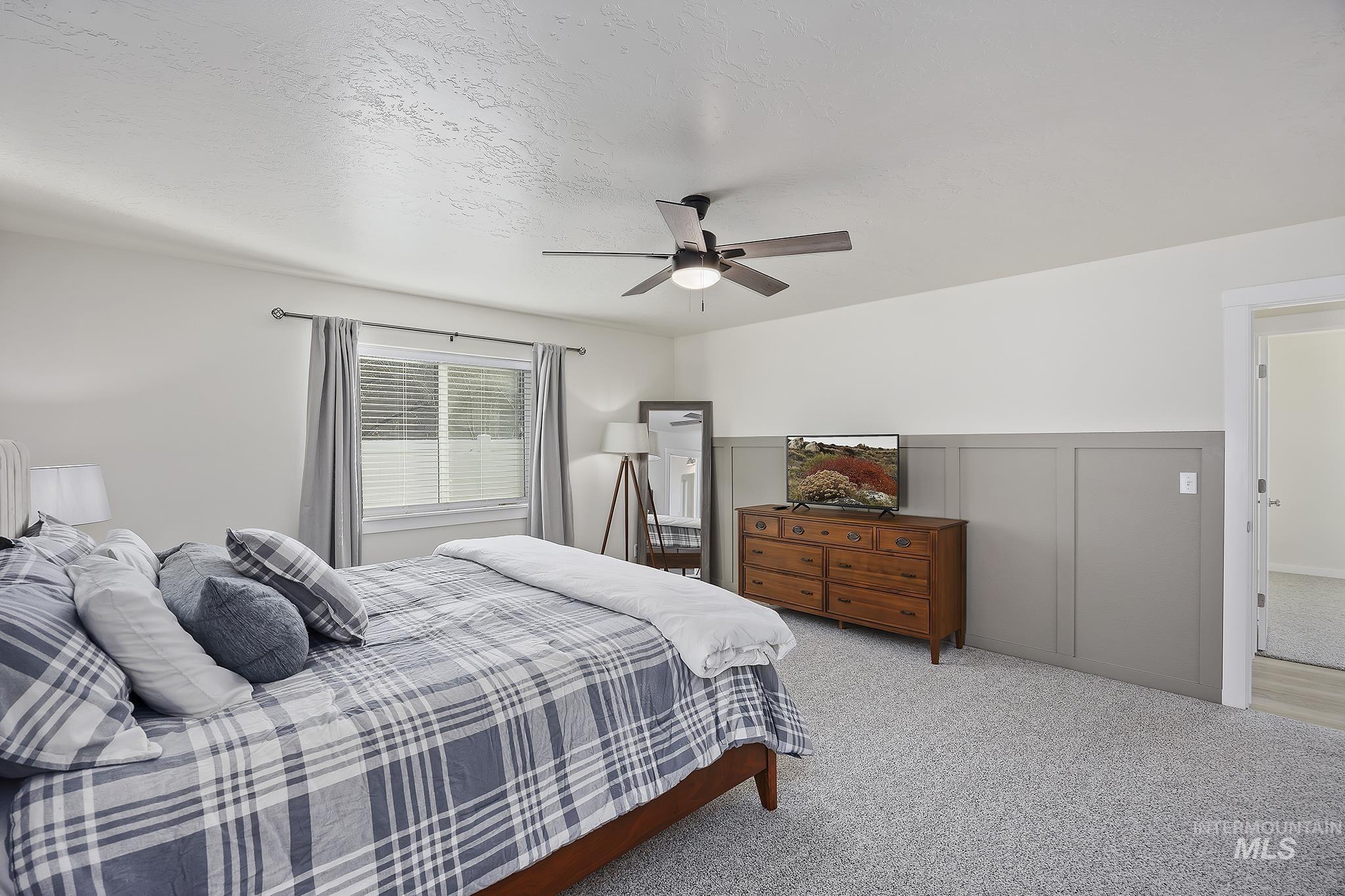 234 Canyon Crest Dr W, Twin Falls, Idaho 83301, 4 Bedrooms, 3 Bathrooms, Residential For Sale, Price $490,000,MLS 98969018