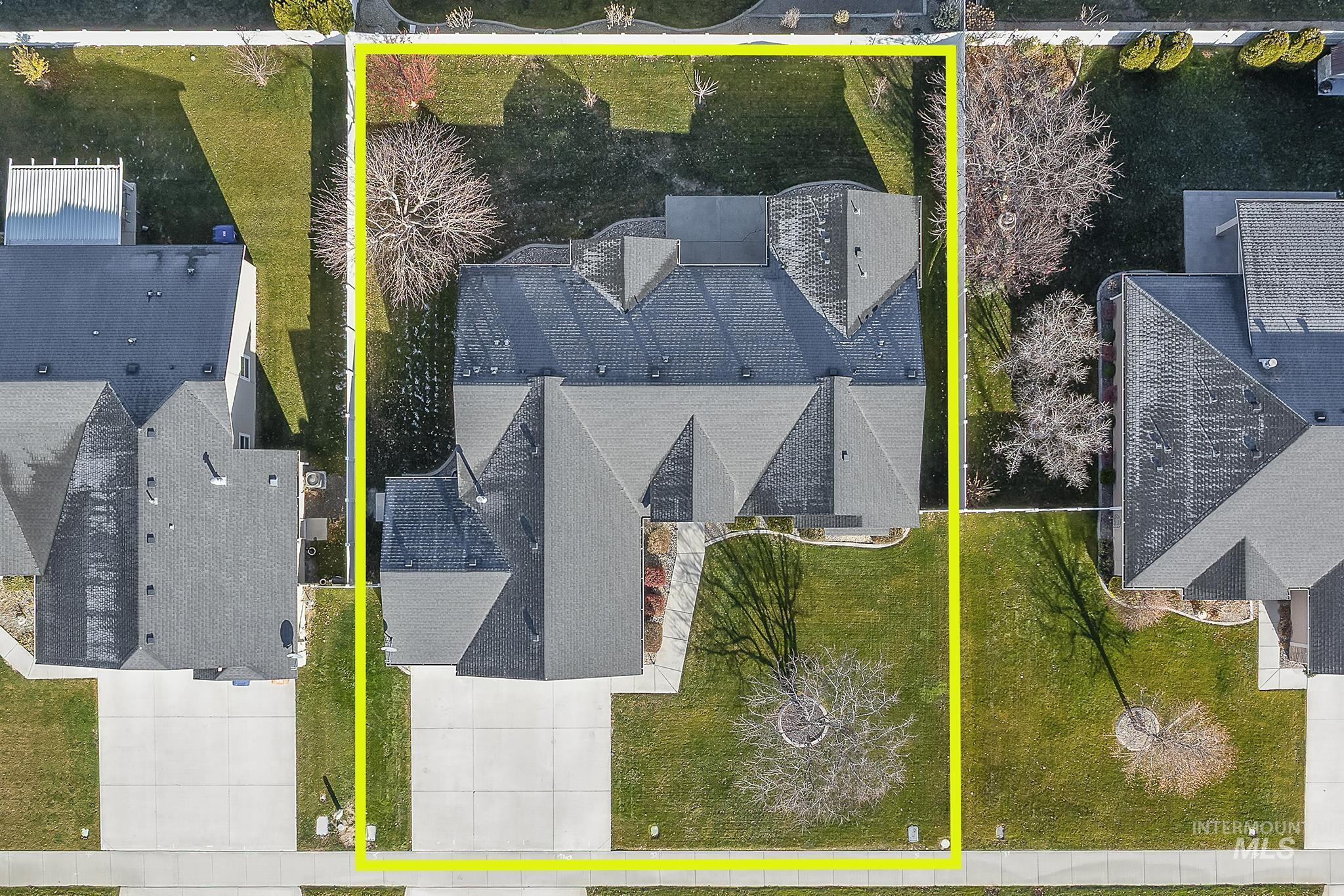 234 Canyon Crest Dr W, Twin Falls, Idaho 83301, 4 Bedrooms, 3 Bathrooms, Residential For Sale, Price $490,000,MLS 98969018