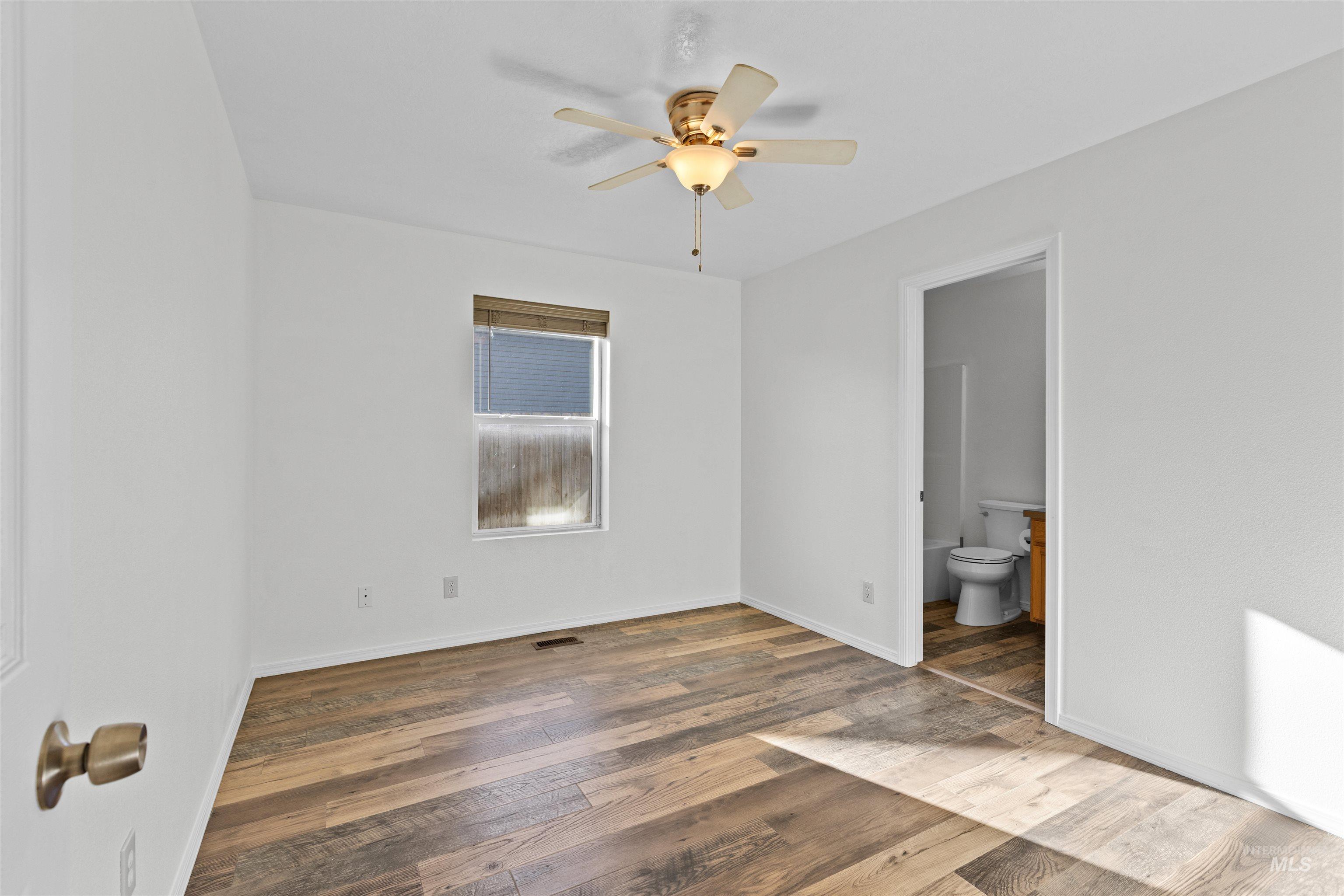 16535 Chino Ave, Caldwell, Idaho 83607-5314, 3 Bedrooms, 2 Bathrooms, Residential For Sale, Price $329,900,MLS 98969019