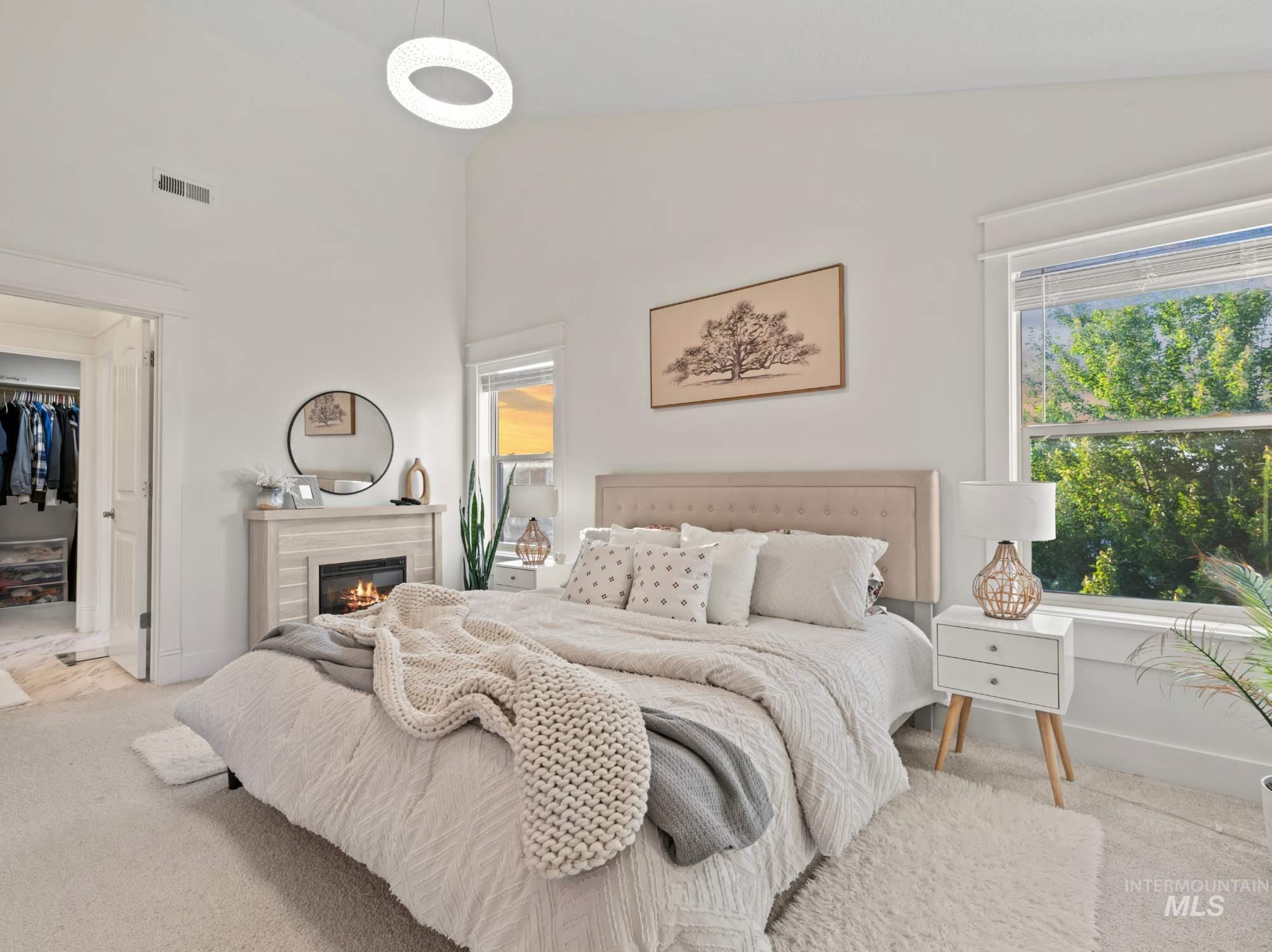 1328 W Cobblefield St., Meridian, Idaho 83646, 4 Bedrooms, 2.5 Bathrooms, Residential For Sale, Price $477,000,MLS 98969020