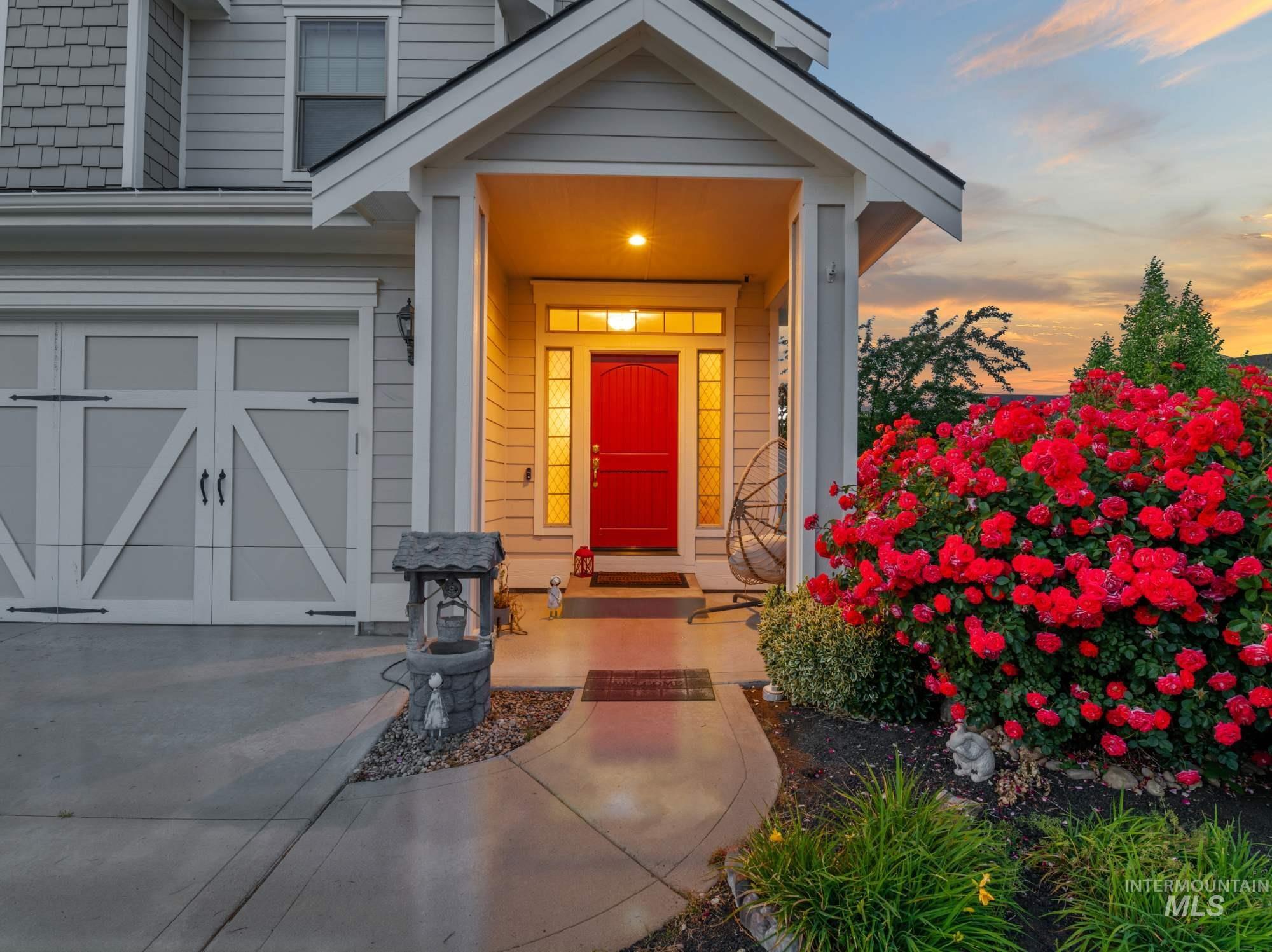 1328 W Cobblefield St., Meridian, Idaho 83646, 4 Bedrooms, 2.5 Bathrooms, Residential For Sale, Price $477,000,MLS 98969020