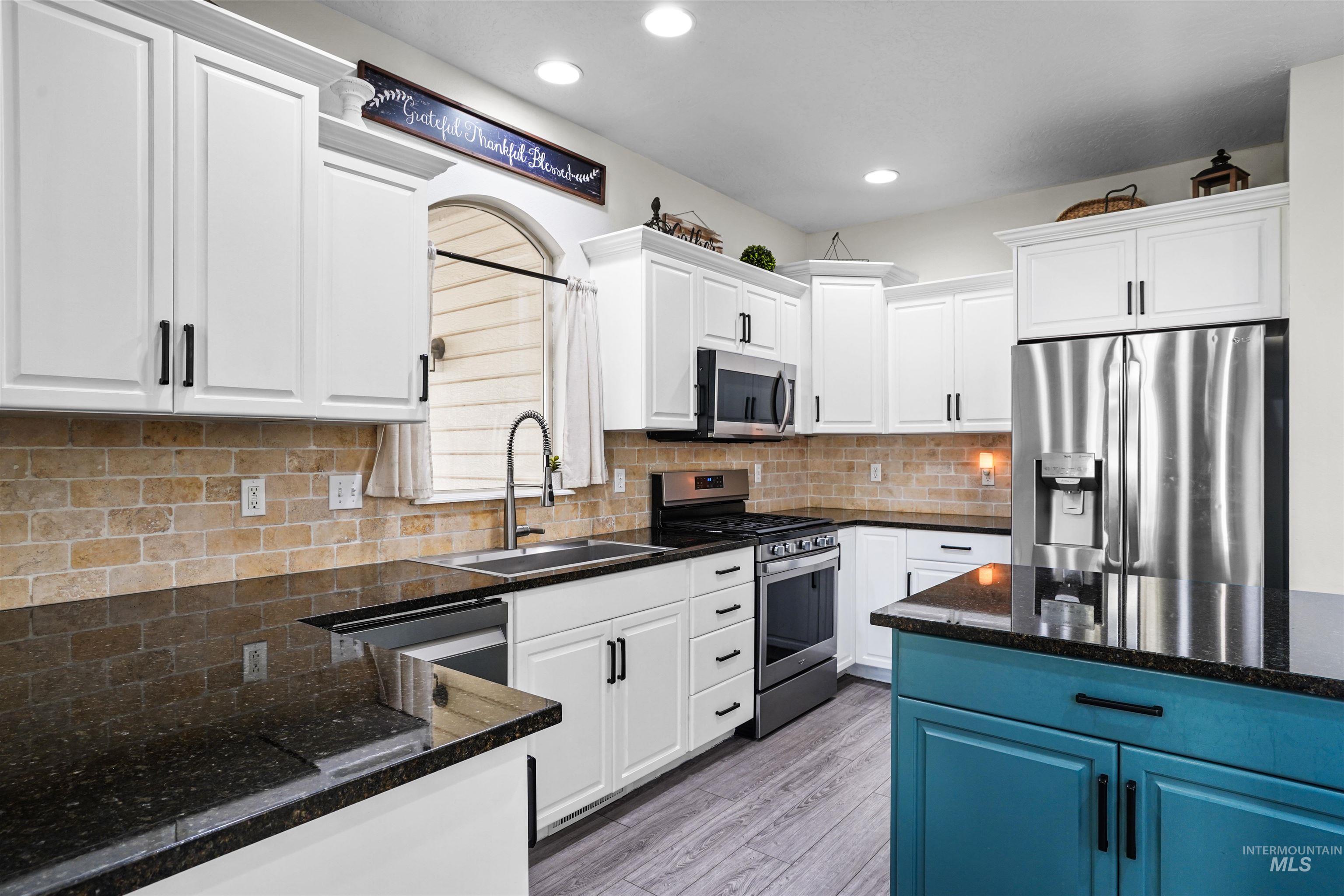 2452 W Astonte Dr, Meridian, Idaho 83646, 4 Bedrooms, 3 Bathrooms, Residential For Sale, Price $695,000,MLS 98969023