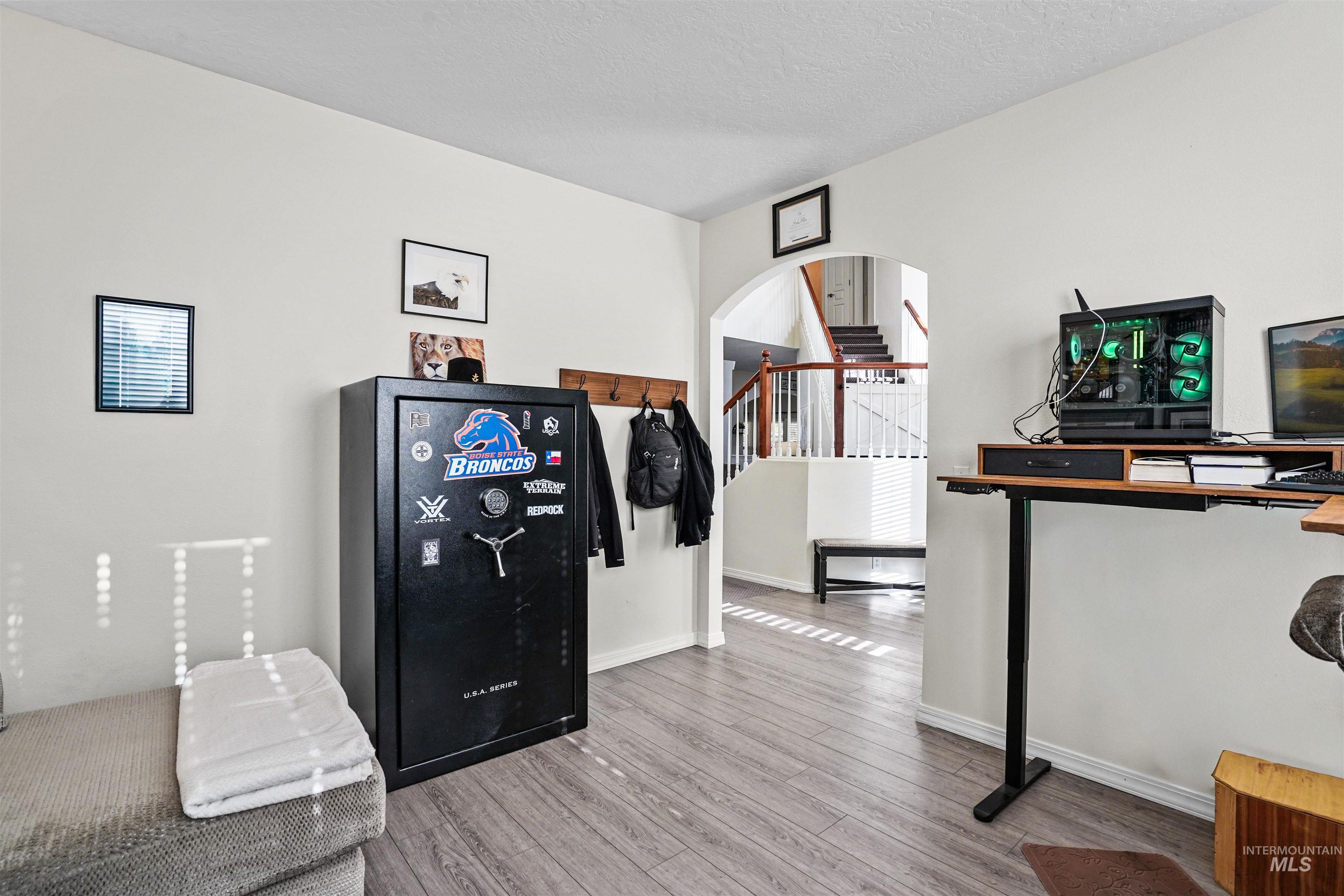 2452 W Astonte Dr, Meridian, Idaho 83646, 4 Bedrooms, 3 Bathrooms, Residential For Sale, Price $695,000,MLS 98969023