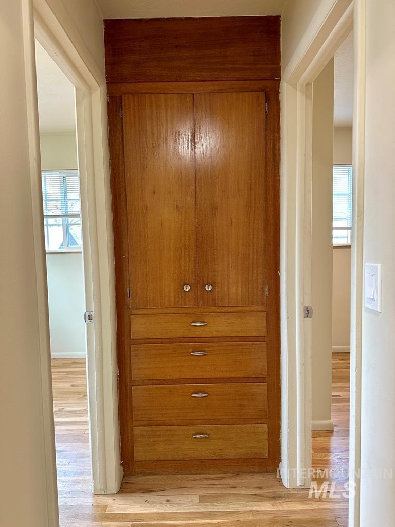 2214-2216 S Hervey, Boise, Idaho 83705-4074, 5 Bedrooms, 2.5 Bathrooms, Residential Income For Sale, Price $875,000, 98969025