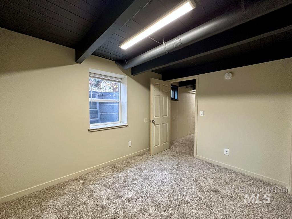 2214-2216 S Hervey, Boise, Idaho 83705-4074, 5 Bedrooms, 2.5 Bathrooms, Residential Income For Sale, Price $875,000, 98969025