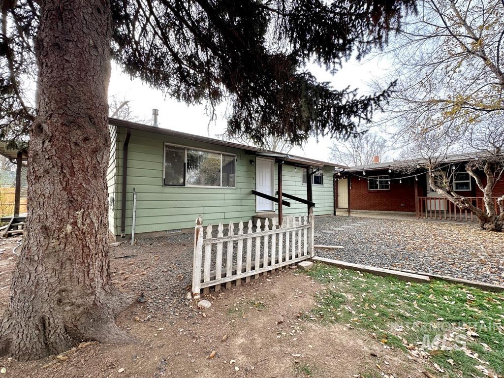 2214-2216 S Hervey, Boise, Idaho 83705-4074, 5 Bedrooms, 2.5 Bathrooms, Residential Income For Sale, Price $875,000, 98969025