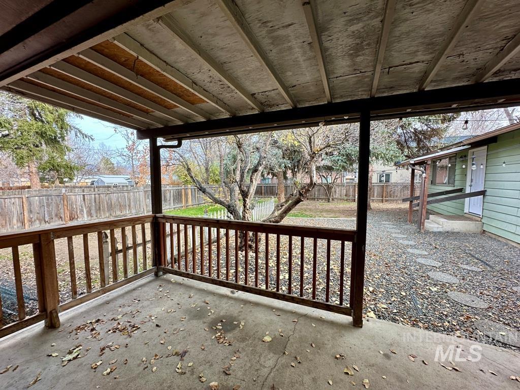 2214-2216 S Hervey, Boise, Idaho 83705-4074, 5 Bedrooms, 2.5 Bathrooms, Residential Income For Sale, Price $875,000, 98969025