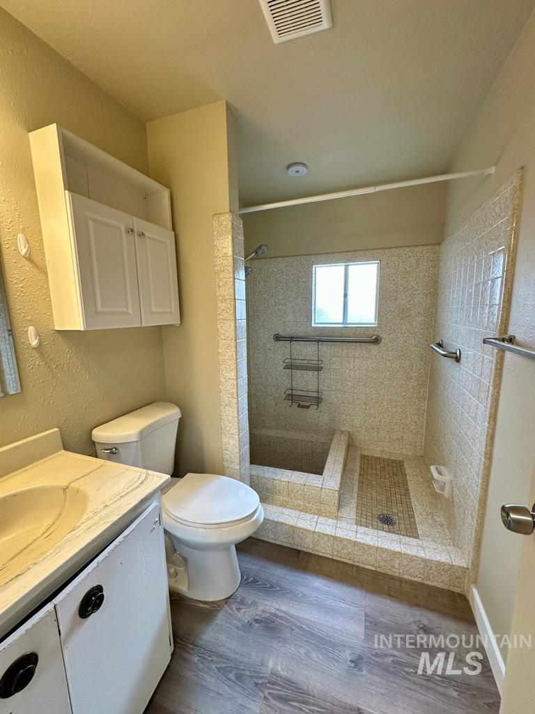 2214-2216 S Hervey, Boise, Idaho 83705-4074, 5 Bedrooms, 2.5 Bathrooms, Residential Income For Sale, Price $875,000, 98969025