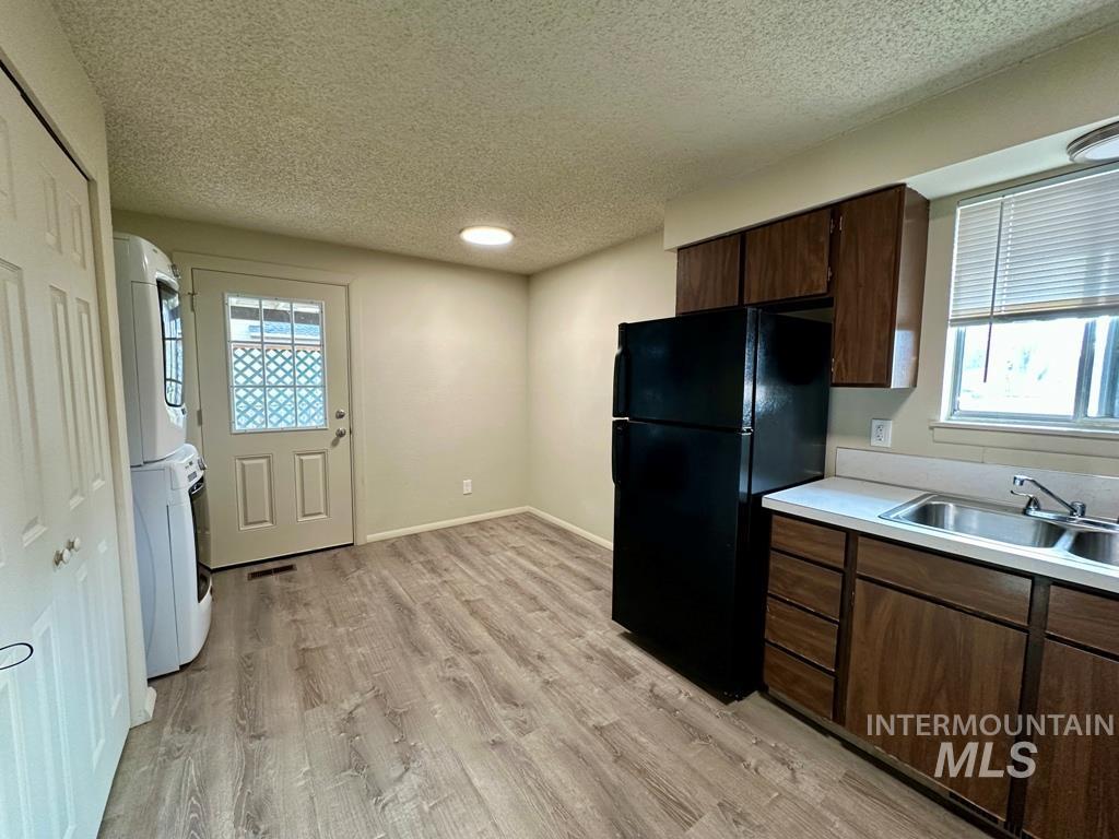 2214-2216 S Hervey, Boise, Idaho 83705-4074, 5 Bedrooms, 2.5 Bathrooms, Residential Income For Sale, Price $875,000, 98969025