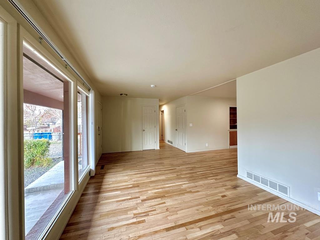 2214-2216 S Hervey, Boise, Idaho 83705-4074, 5 Bedrooms, 2.5 Bathrooms, Residential Income For Sale, Price $875,000, 98969025