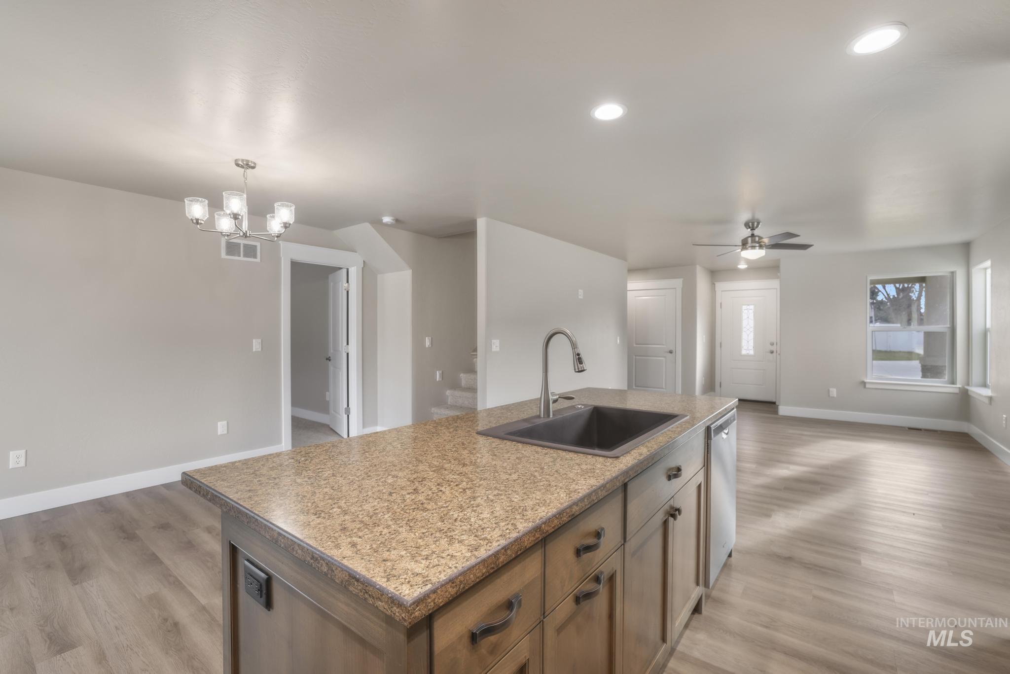 812 Jack Ave, Jerome, Idaho 83338, 4 Bedrooms, 2.5 Bathrooms, Residential For Sale, Price $359,900,MLS 98969028