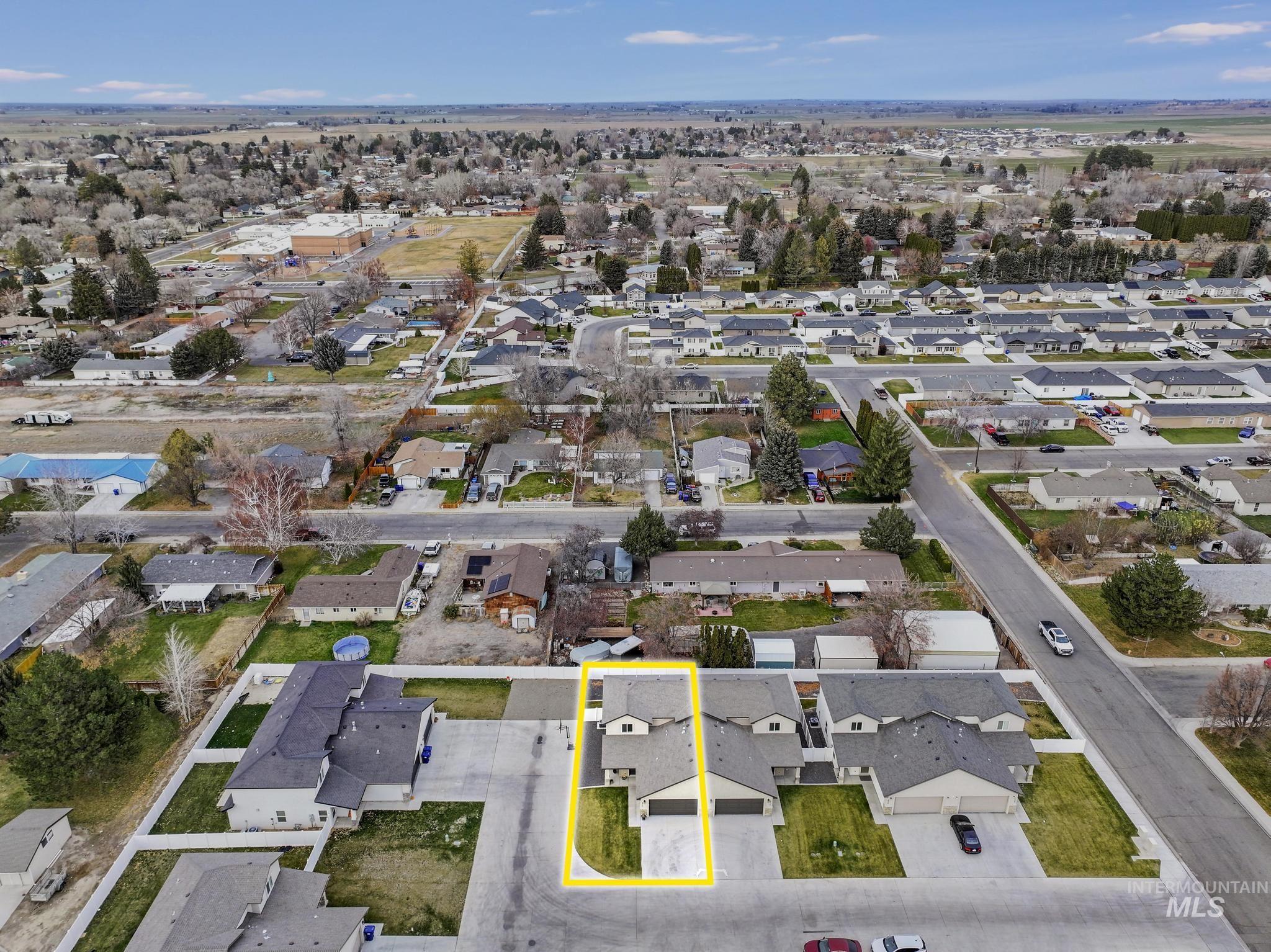 812 Jack Ave, Jerome, Idaho 83338, 4 Bedrooms, 2.5 Bathrooms, Residential For Sale, Price $359,900,MLS 98969028