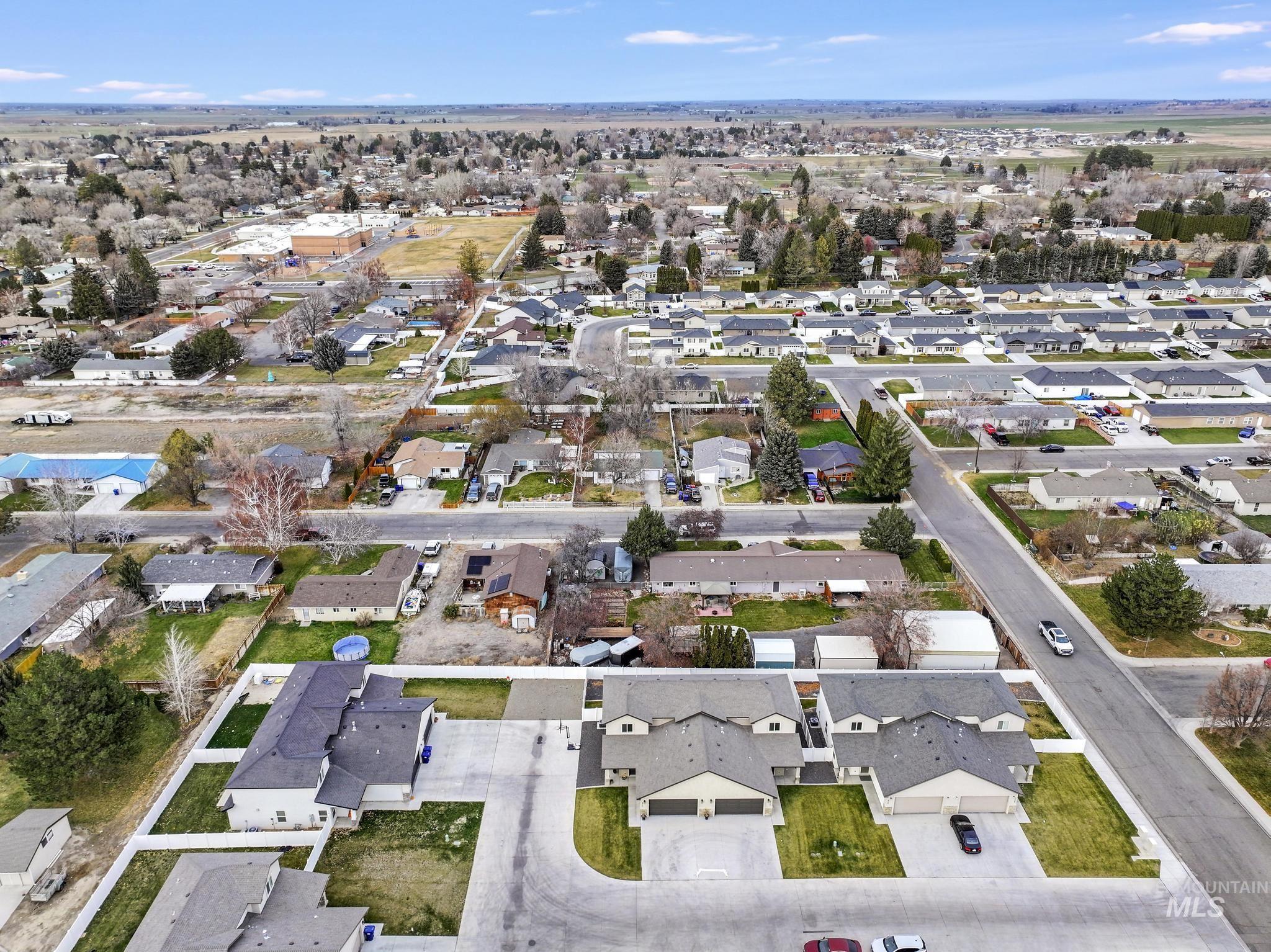 812 Jack Ave, Jerome, Idaho 83338, 4 Bedrooms, 2.5 Bathrooms, Residential For Sale, Price $359,900,MLS 98969028