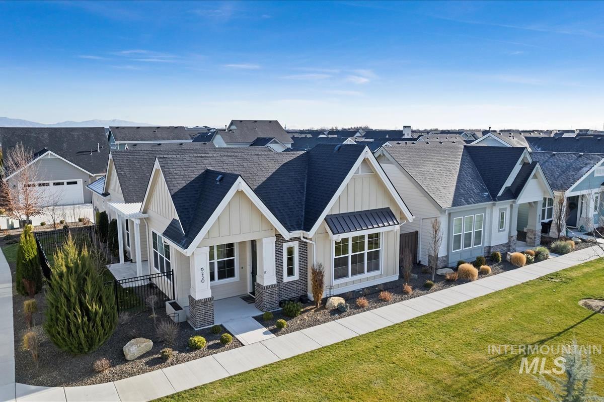 6230 N Bolsena Ln, Meridian, Idaho 83646-7601, 2 Bedrooms, 2 Bathrooms, Residential For Sale, Price $609,000,MLS 98969029