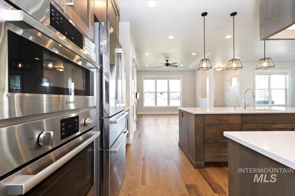 6230 N Bolsena Ln, Meridian, Idaho 83646-7601, 2 Bedrooms, 2 Bathrooms, Residential For Sale, Price $609,000,MLS 98969029