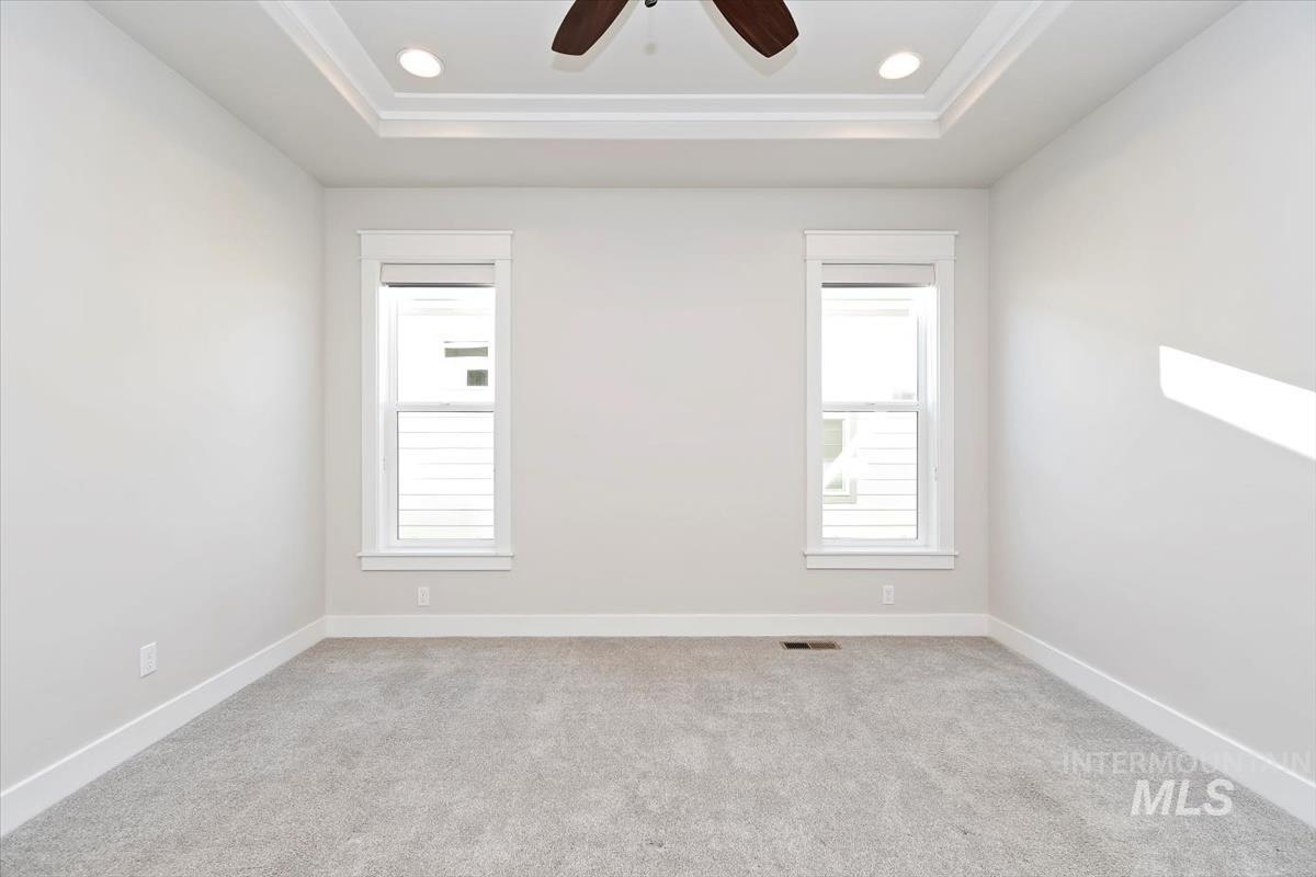 6230 N Bolsena Ln, Meridian, Idaho 83646-7601, 2 Bedrooms, 2 Bathrooms, Residential For Sale, Price $609,000,MLS 98969029