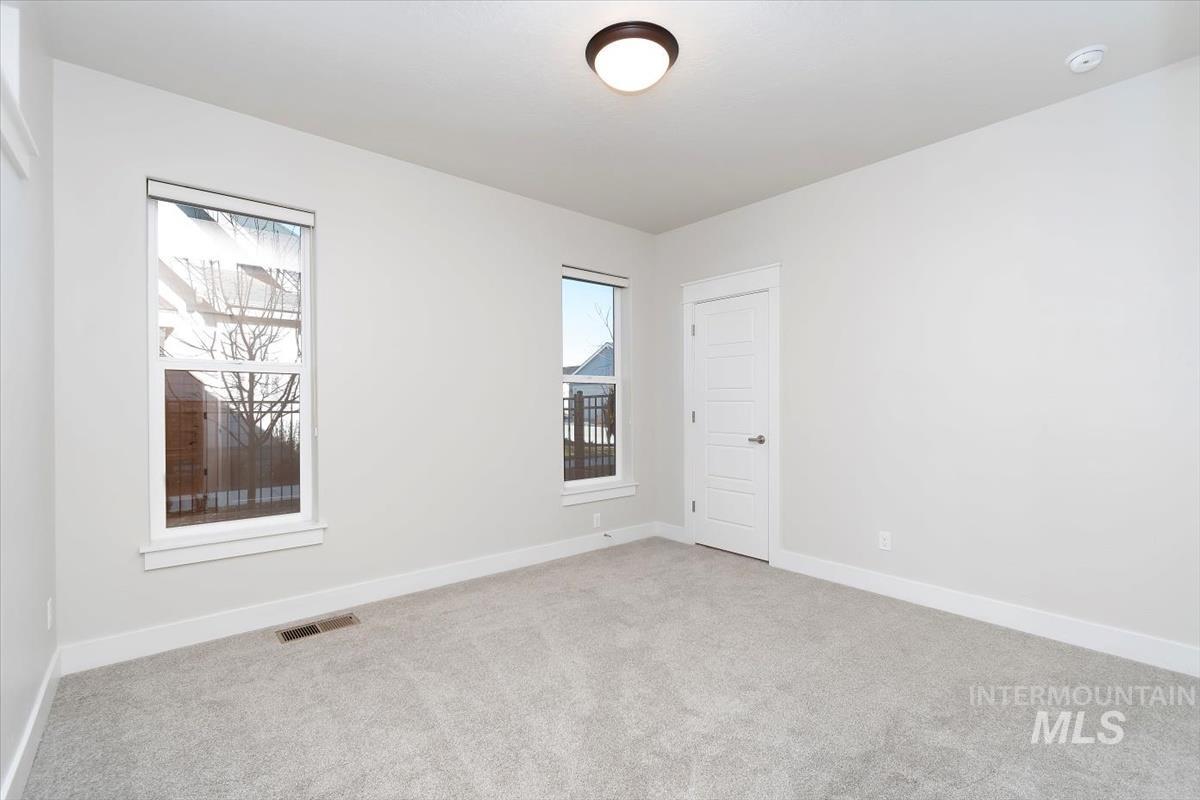 6230 N Bolsena Ln, Meridian, Idaho 83646-7601, 2 Bedrooms, 2 Bathrooms, Residential For Sale, Price $609,000,MLS 98969029