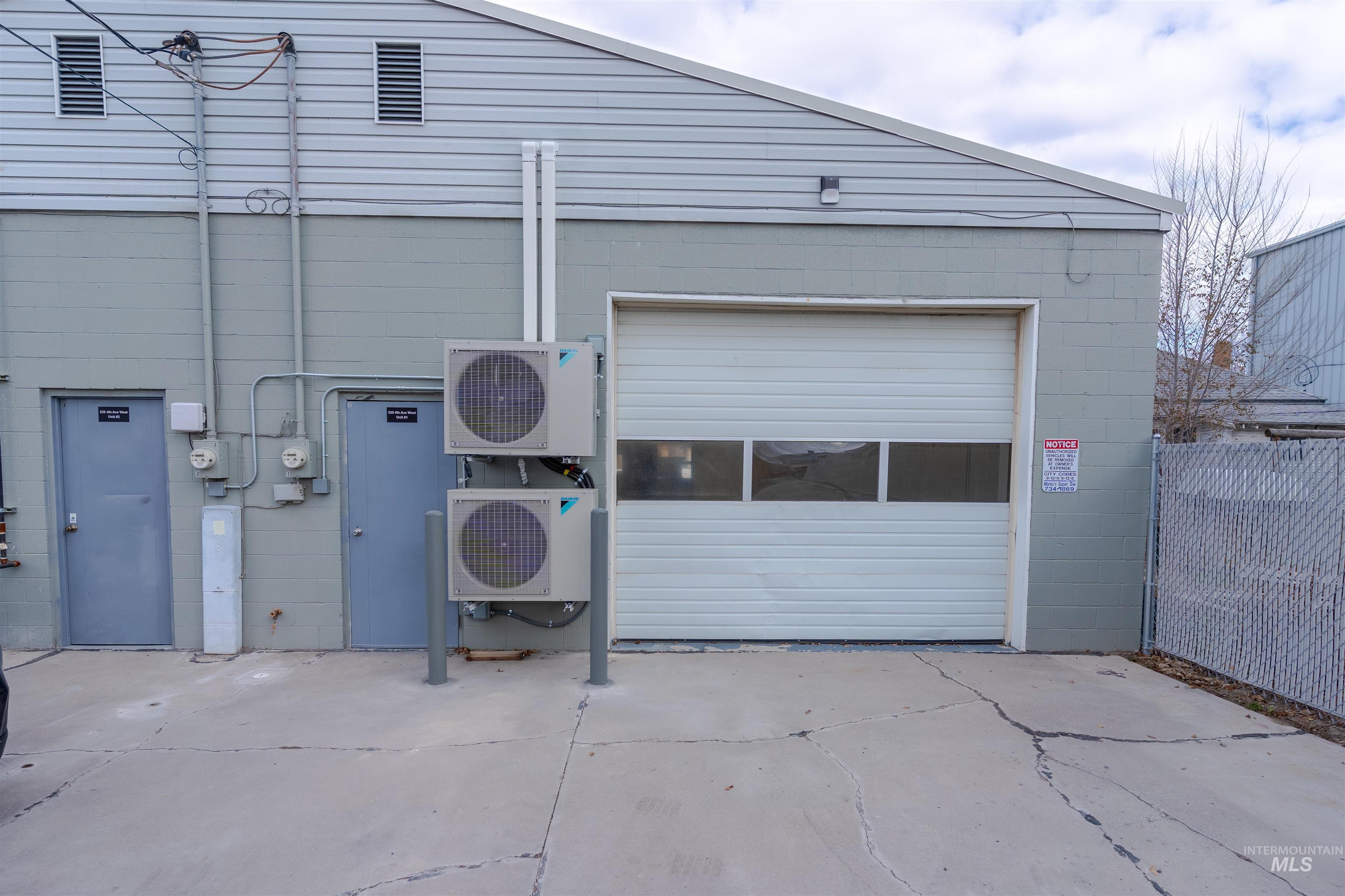 339 4th Ave W, Twin Falls, Idaho 83301, 2 Rooms, Business/Commercial For Sale, Price $19,800,MLS 98969036