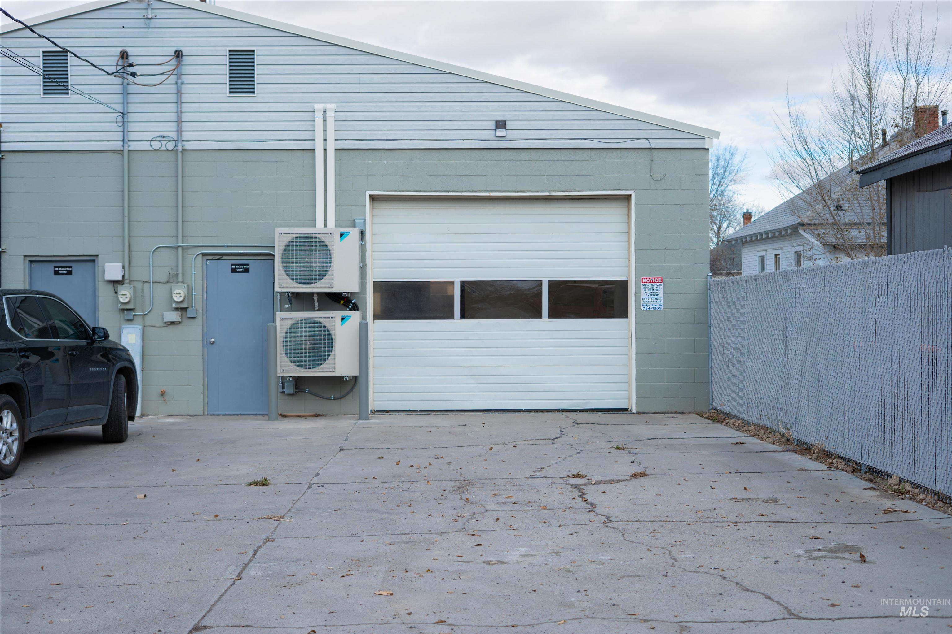 339 4th Ave W, Twin Falls, Idaho 83301, 2 Rooms, Business/Commercial For Sale, Price $19,800,MLS 98969036