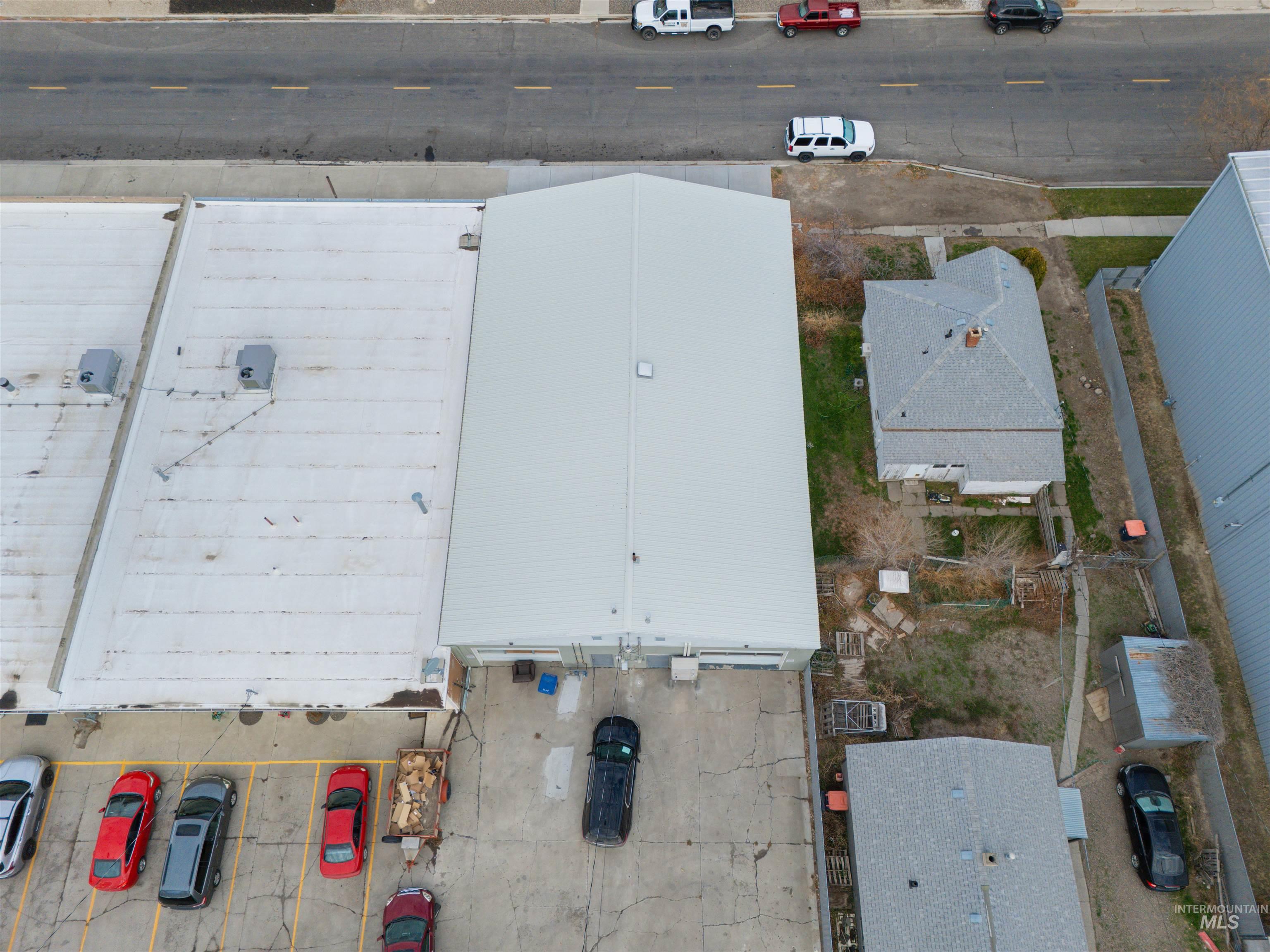 339 4th Ave W, Twin Falls, Idaho 83301, 2 Rooms, Business/Commercial For Sale, Price $19,800,MLS 98969036