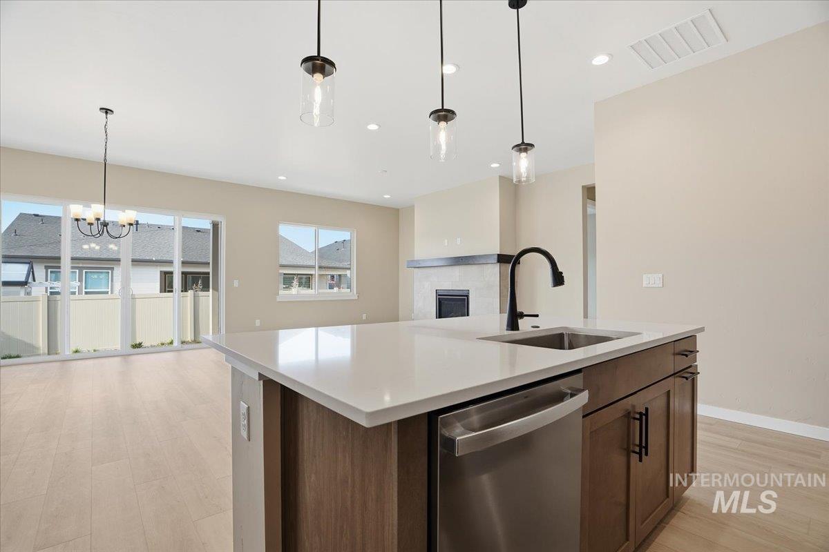 2309 N Ice Fire Ave, Star, Idaho 83669, 3 Bedrooms, 2 Bathrooms, Residential For Sale, Price $554,990,MLS 98969037