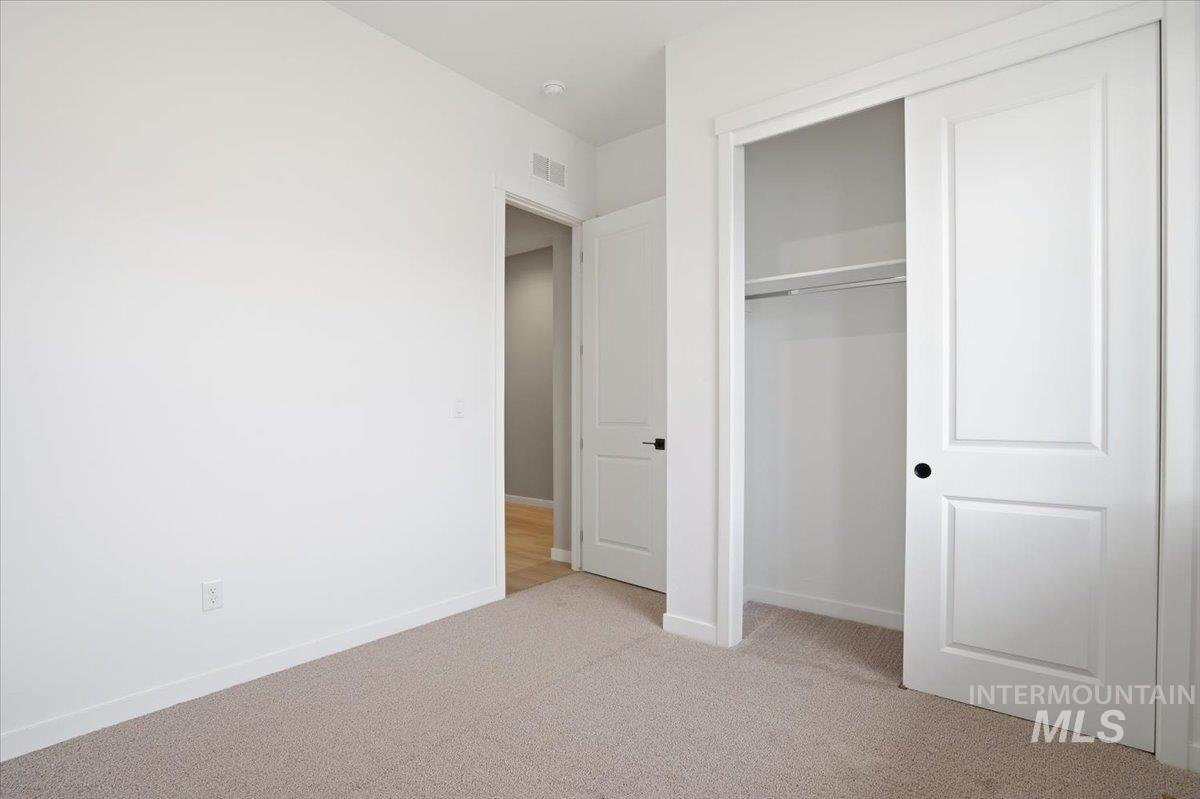 2309 N Ice Fire Ave, Star, Idaho 83669, 3 Bedrooms, 2 Bathrooms, Residential For Sale, Price $554,990,MLS 98969037