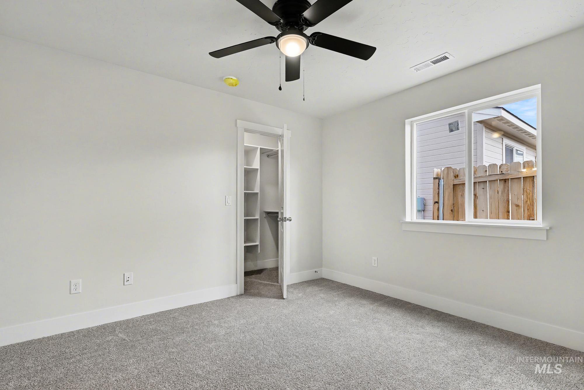 326 Packer Lane, Homedale, Idaho 83628, 3 Bedrooms, 2 Bathrooms, Residential For Sale, Price $335,000,MLS 98969038