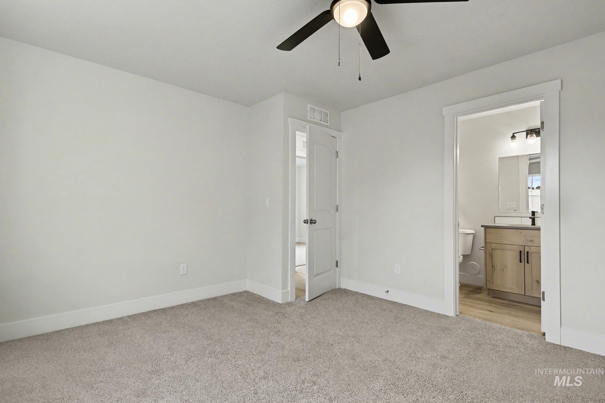 326 Packer Lane, Homedale, Idaho 83628, 3 Bedrooms, 2 Bathrooms, Residential For Sale, Price $335,000,MLS 98969038