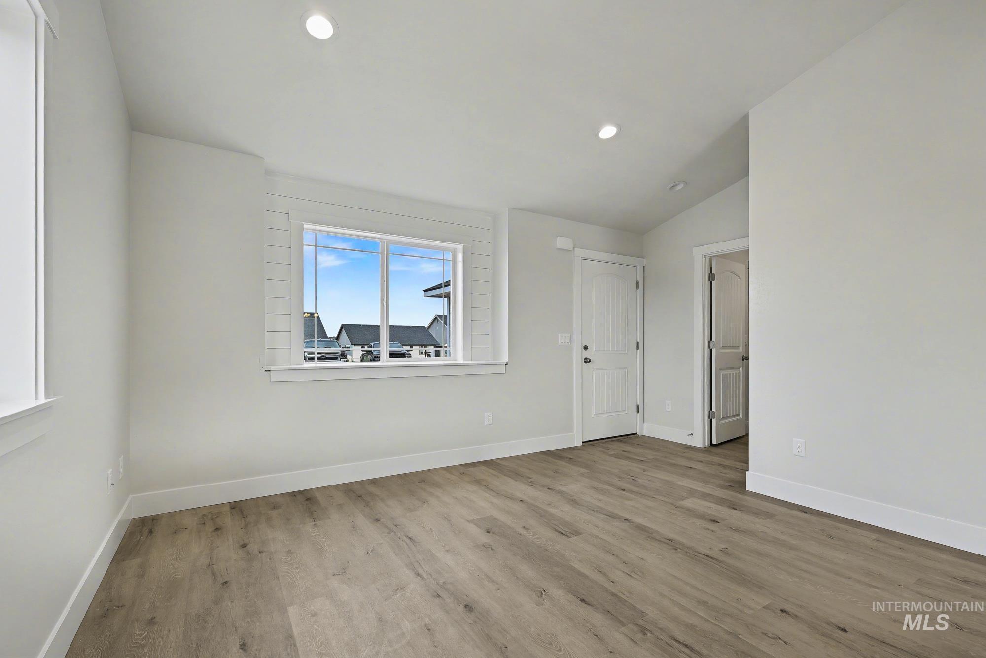 326 Packer Lane, Homedale, Idaho 83628, 3 Bedrooms, 2 Bathrooms, Residential For Sale, Price $335,000,MLS 98969038