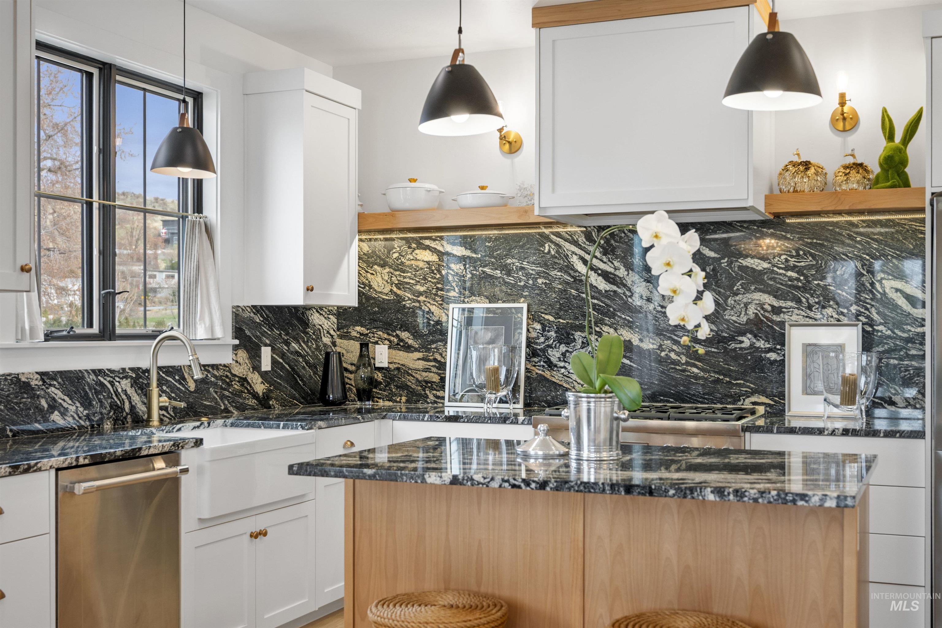 646 N Avenue H Avenue, Boise, Idaho 83712, 3 Bedrooms, 3.5 Bathrooms, Residential For Sale, Price $917,000,MLS 98969039