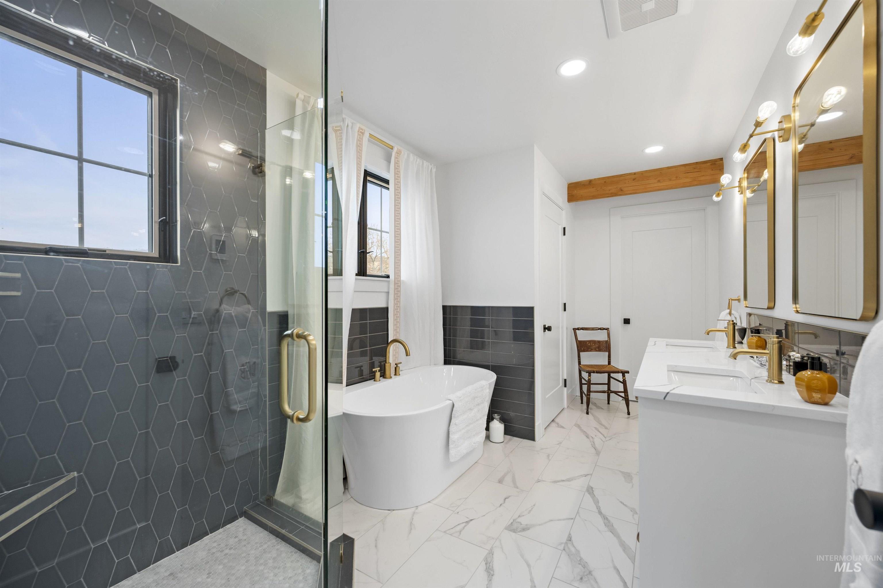 646 N Avenue H Avenue, Boise, Idaho 83712, 3 Bedrooms, 3.5 Bathrooms, Residential For Sale, Price $917,000,MLS 98969039