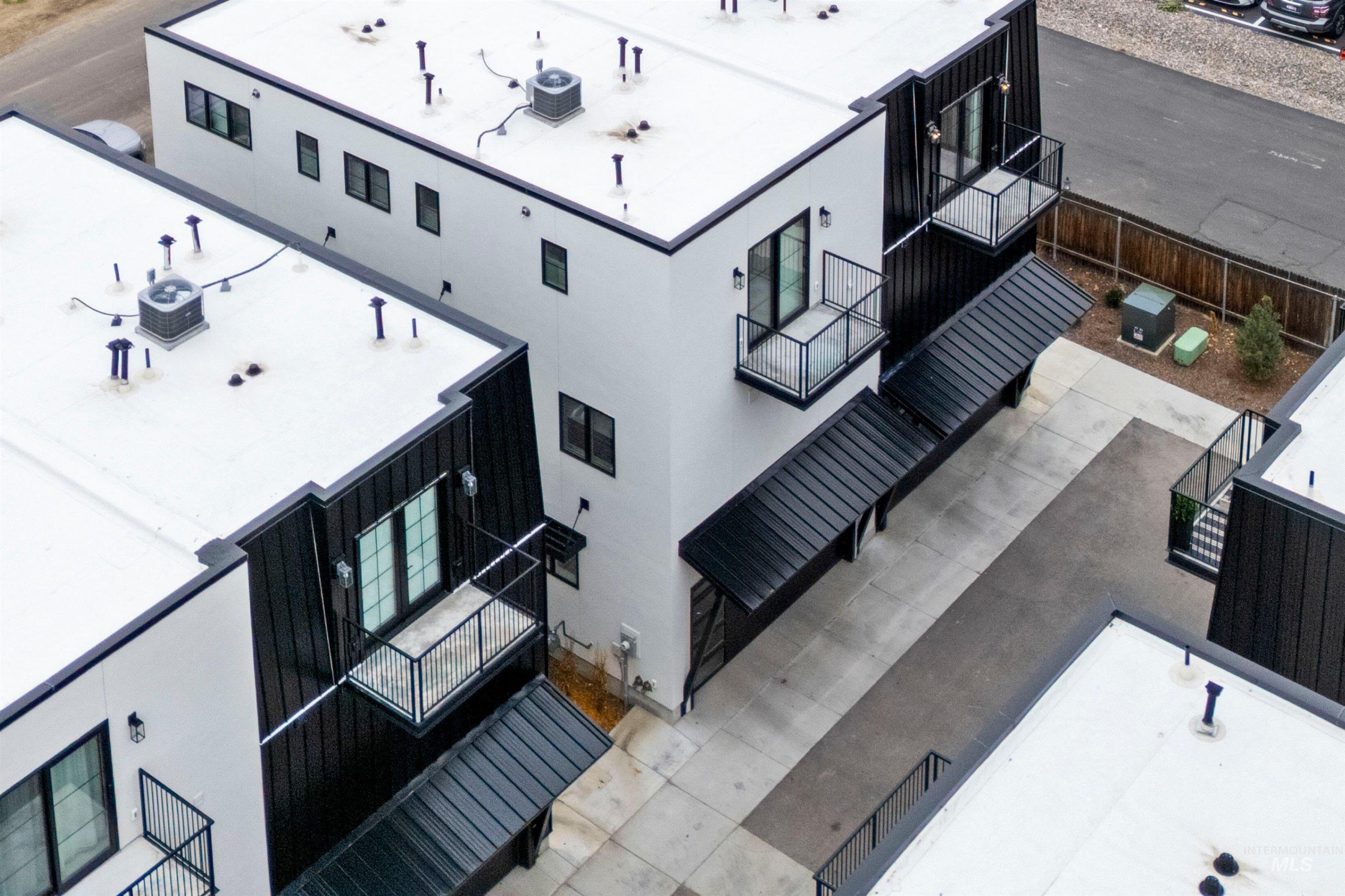 646 N Avenue H Avenue, Boise, Idaho 83712, 3 Bedrooms, 3.5 Bathrooms, Residential For Sale, Price $917,000,MLS 98969039