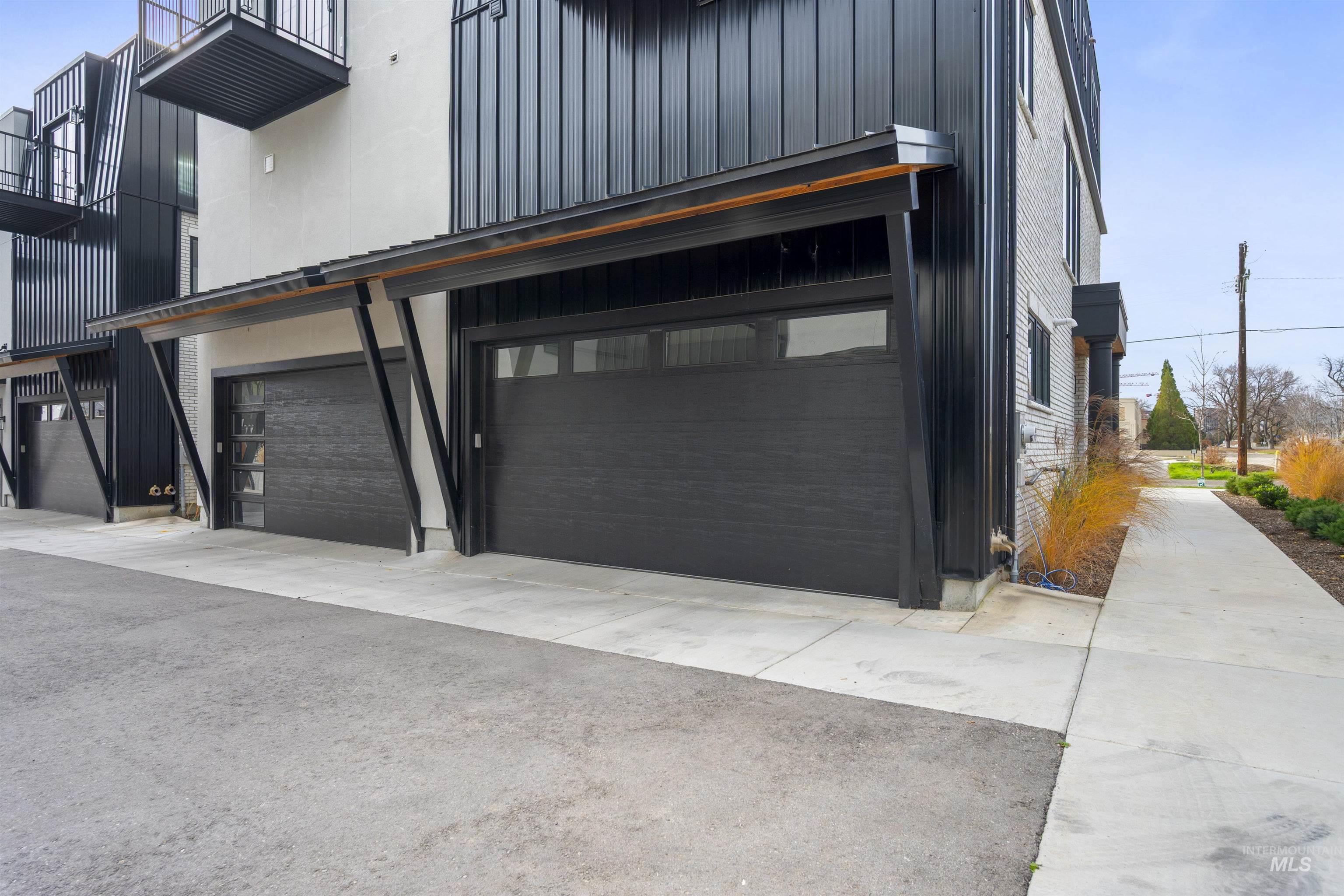 646 N Avenue H Avenue, Boise, Idaho 83712, 3 Bedrooms, 3.5 Bathrooms, Residential For Sale, Price $917,000,MLS 98969039