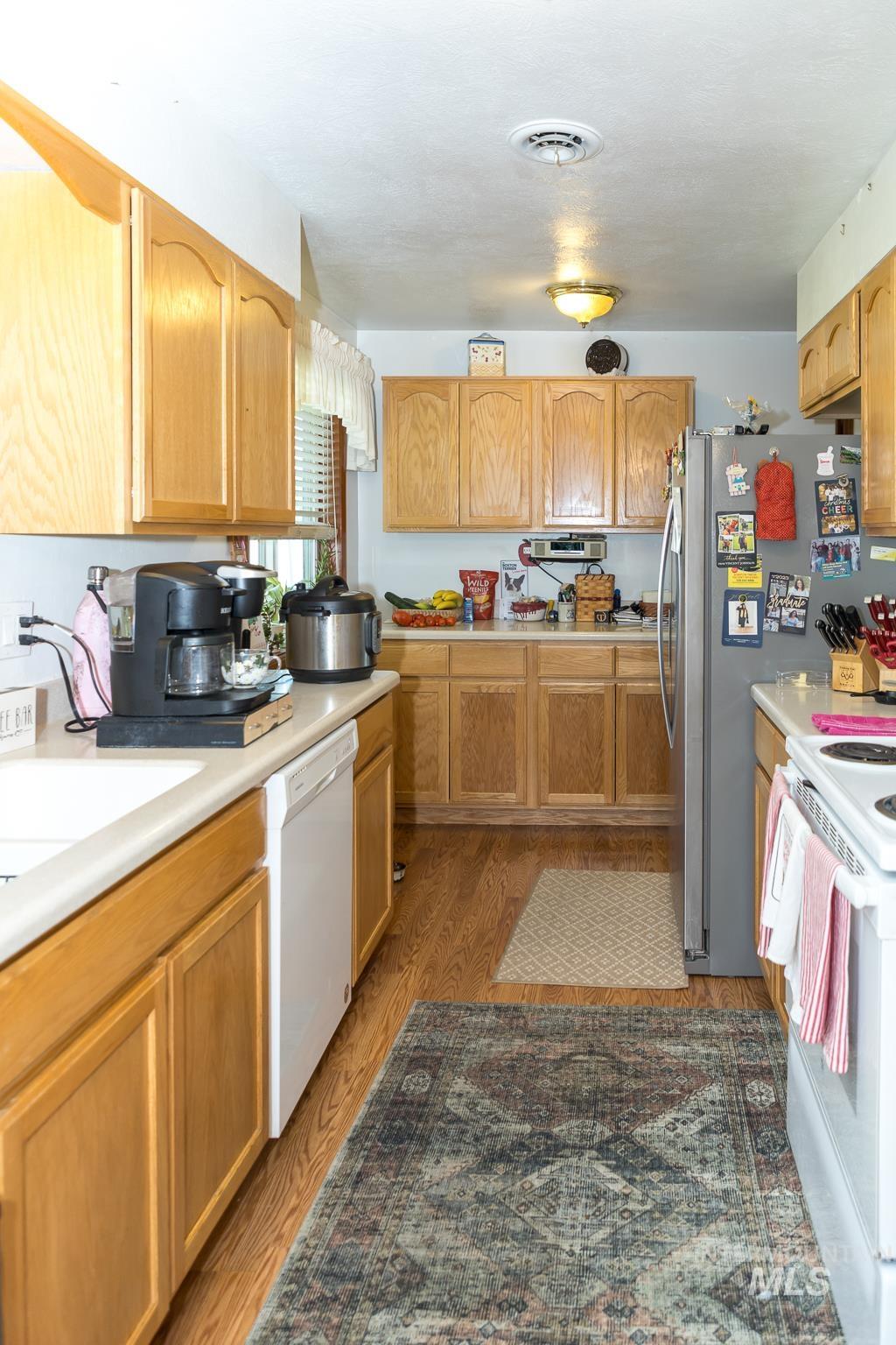 226 N 21st St, Payette, Idaho 83661, 4 Bedrooms, 2.5 Bathrooms, Residential For Sale, Price $390,000,MLS 98969040