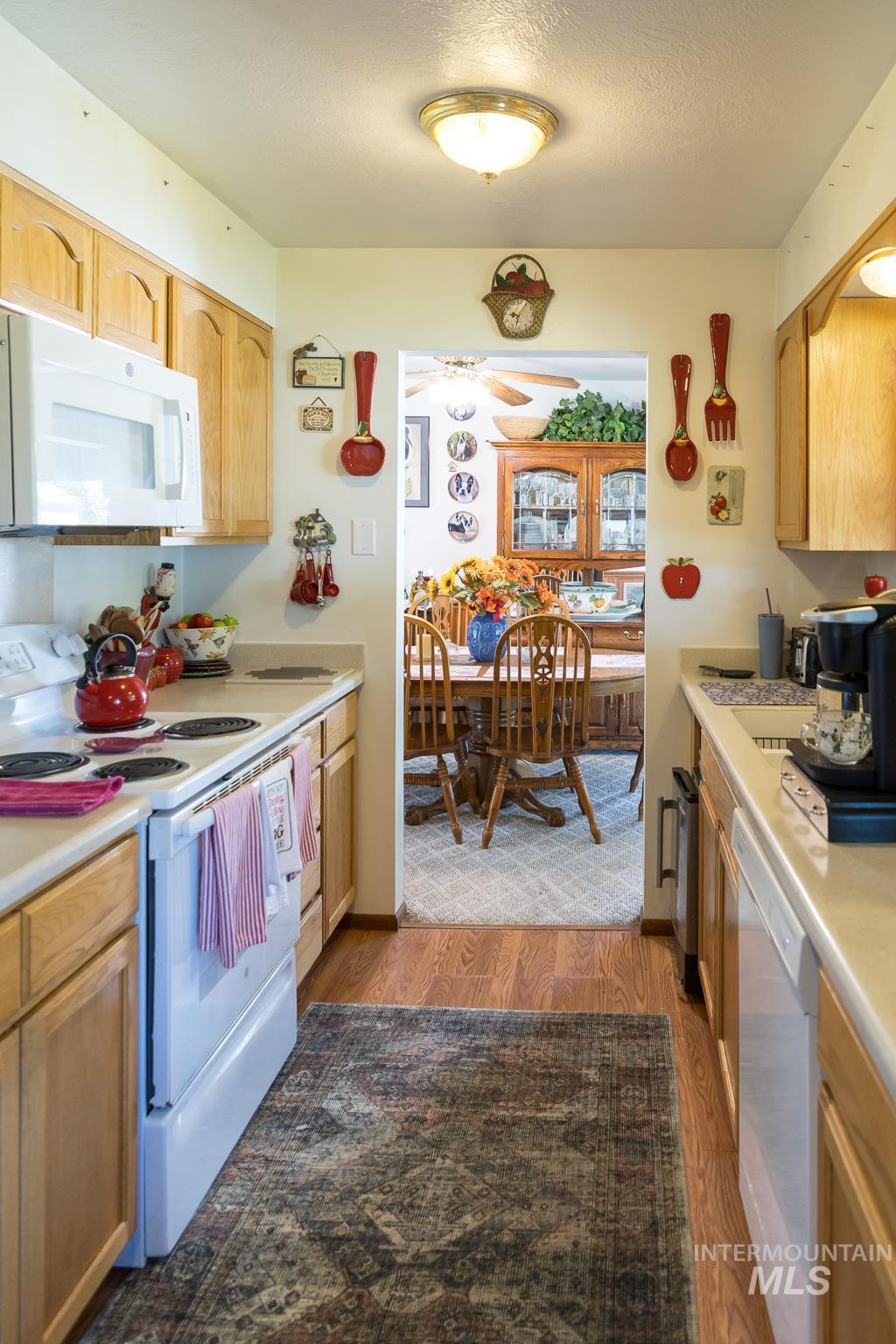 226 N 21st St, Payette, Idaho 83661, 4 Bedrooms, 2.5 Bathrooms, Residential For Sale, Price $390,000,MLS 98969040