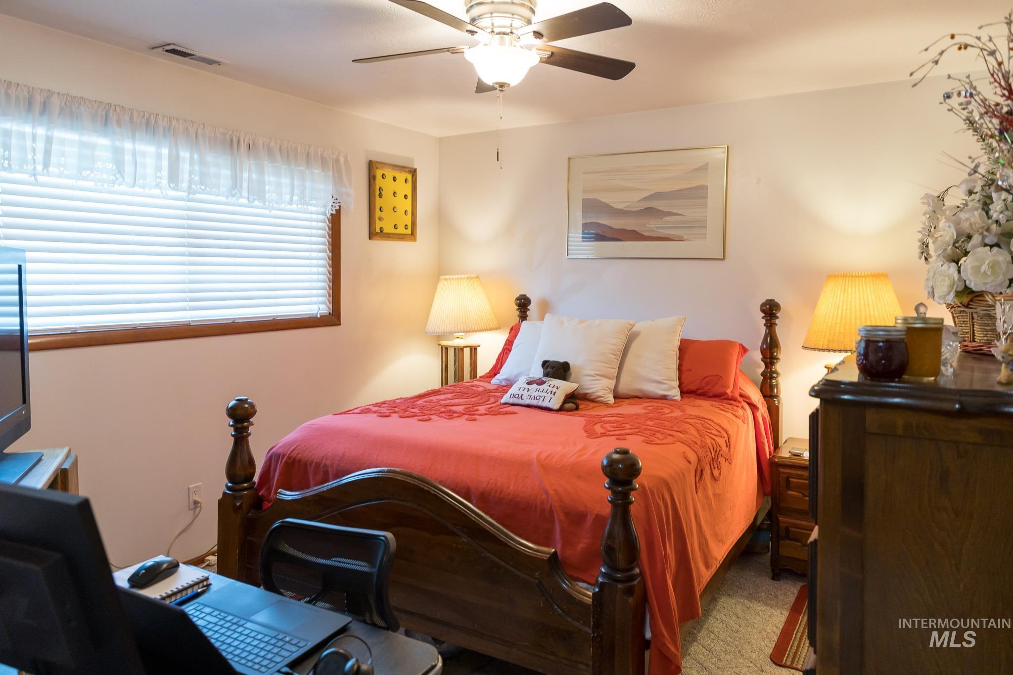 226 N 21st St, Payette, Idaho 83661, 4 Bedrooms, 2.5 Bathrooms, Residential For Sale, Price $390,000,MLS 98969040