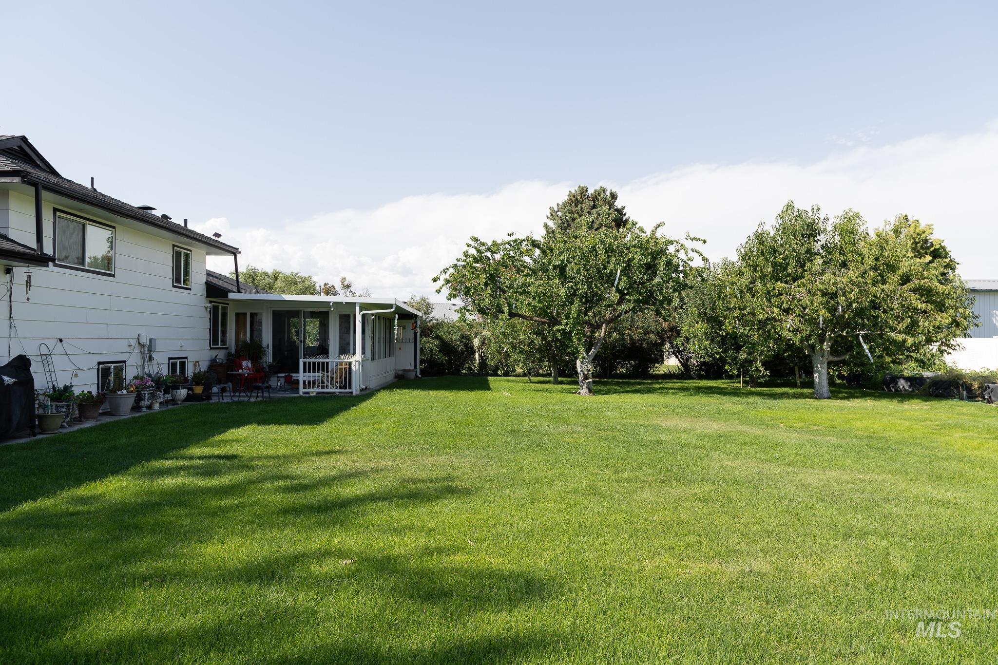 226 N 21st St, Payette, Idaho 83661, 4 Bedrooms, 2.5 Bathrooms, Residential For Sale, Price $390,000,MLS 98969040