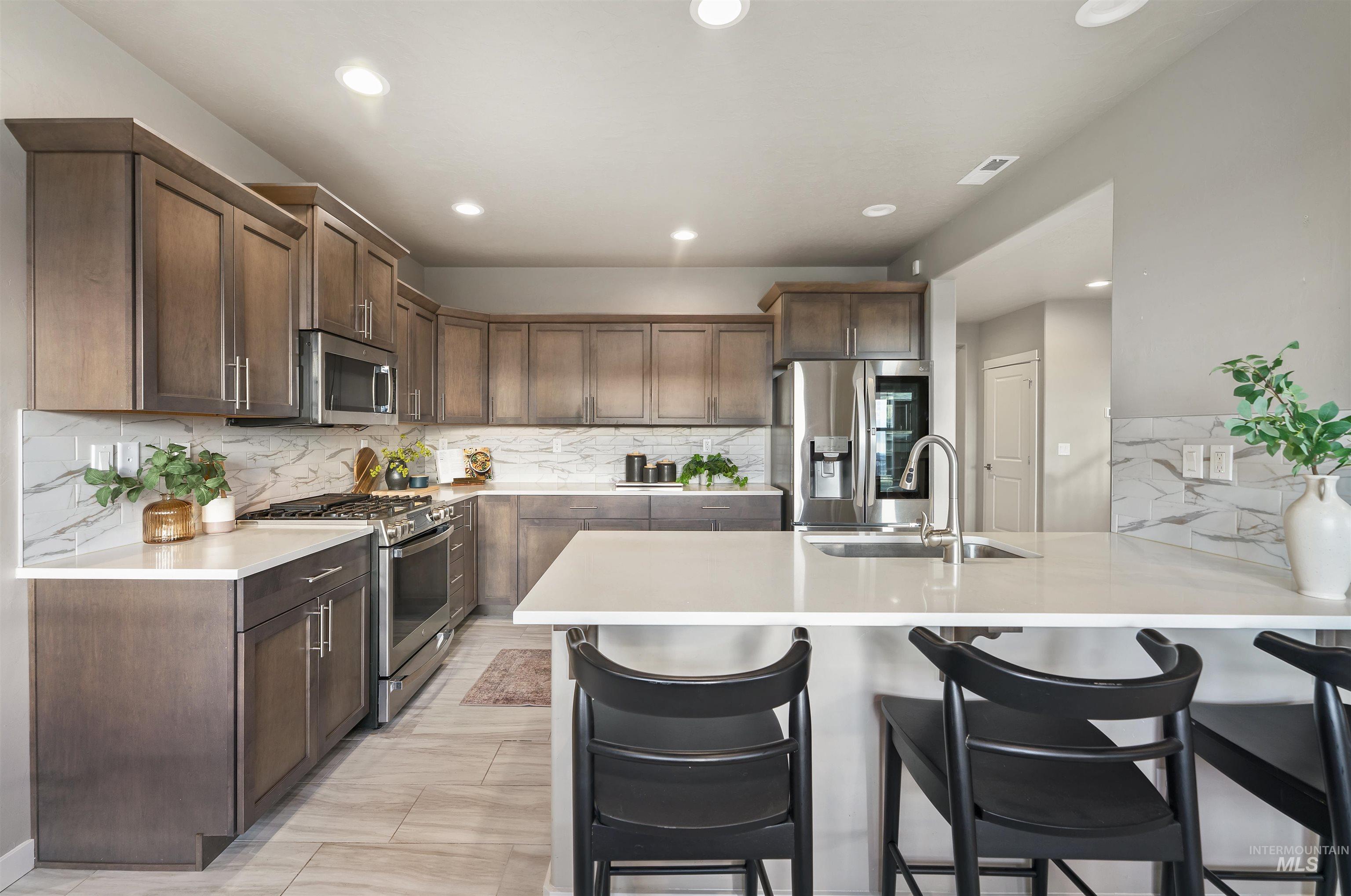 10775 W Royal Fern Court, Star, Idaho 83669, 4 Bedrooms, 4 Bathrooms, Residential For Sale, Price $729,999,MLS 98969041