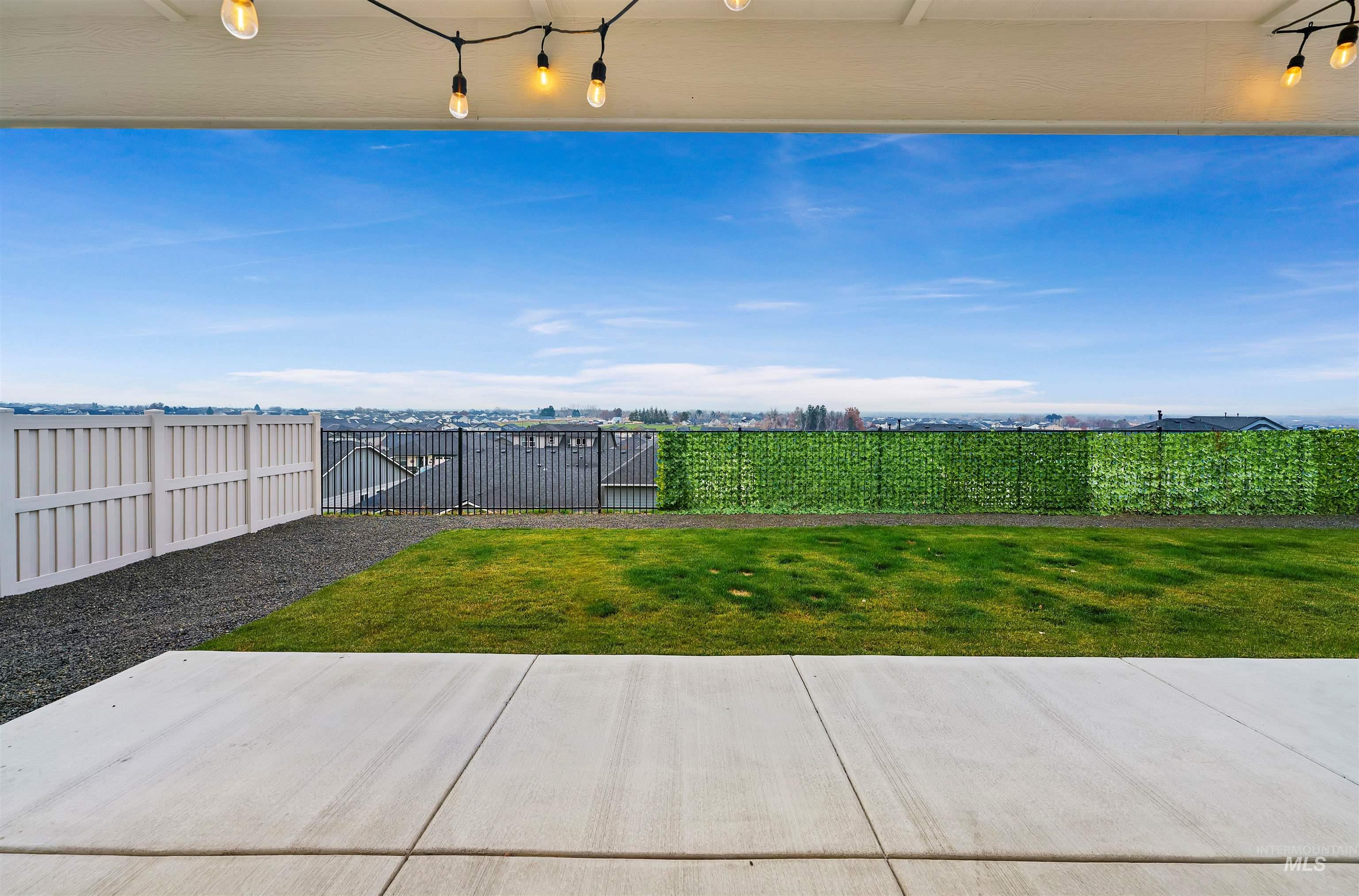 10775 W Royal Fern Court, Star, Idaho 83669, 4 Bedrooms, 4 Bathrooms, Residential For Sale, Price $729,999,MLS 98969041