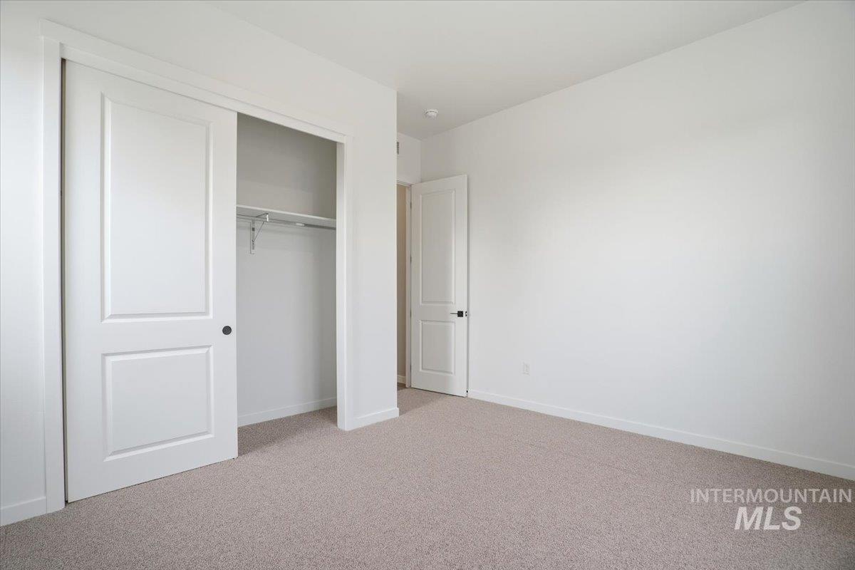 2295 N Ice Fire Ave, Star, Idaho 83669, 4 Bedrooms, 3 Bathrooms, Residential For Sale, Price $574,990,MLS 98969042