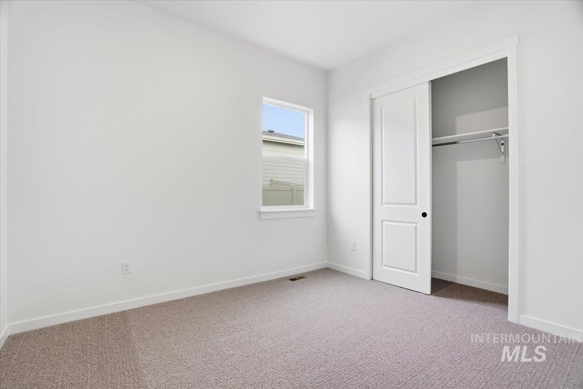 2295 N Ice Fire Ave, Star, Idaho 83669, 4 Bedrooms, 3 Bathrooms, Residential For Sale, Price $574,990,MLS 98969042