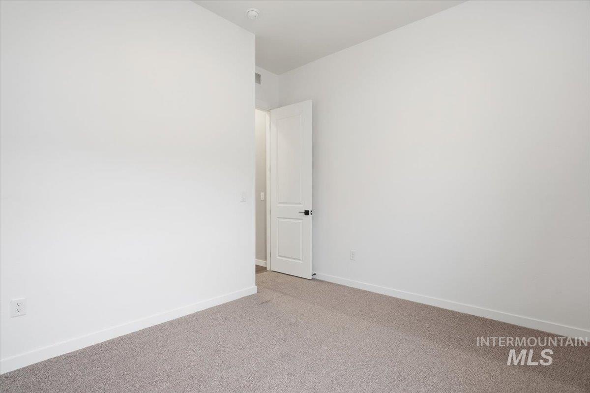 2295 N Ice Fire Ave, Star, Idaho 83669, 4 Bedrooms, 3 Bathrooms, Residential For Sale, Price $574,990,MLS 98969042