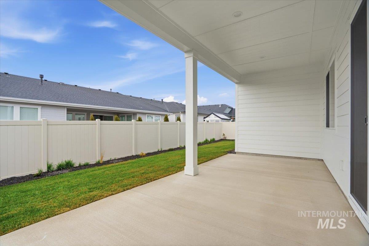 2295 N Ice Fire Ave, Star, Idaho 83669, 4 Bedrooms, 3 Bathrooms, Residential For Sale, Price $574,990,MLS 98969042